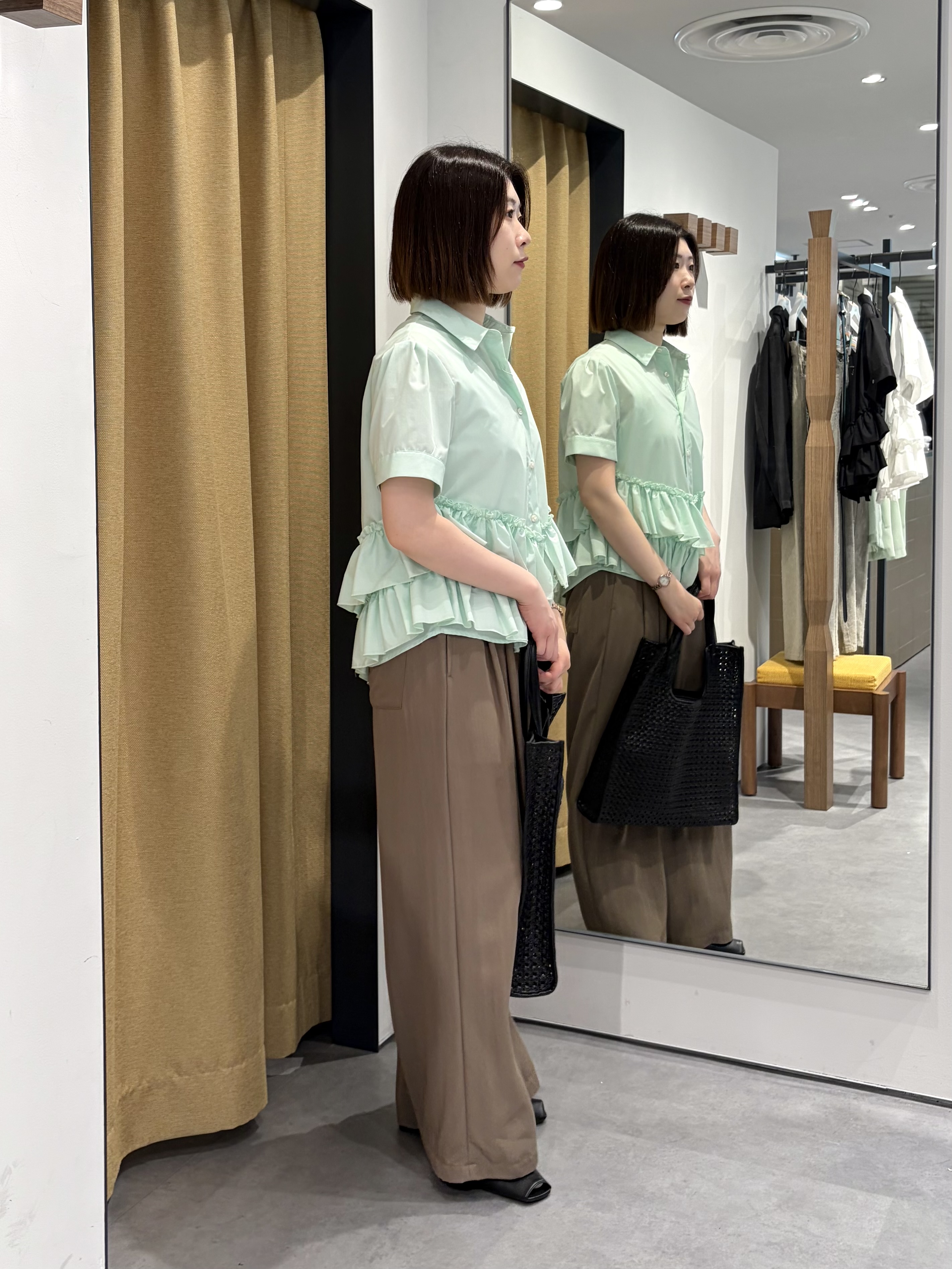 amiさんの「INDIVI｜イージータックスラックス【再入荷／ウォッシャブル】」を使ったコーディネート