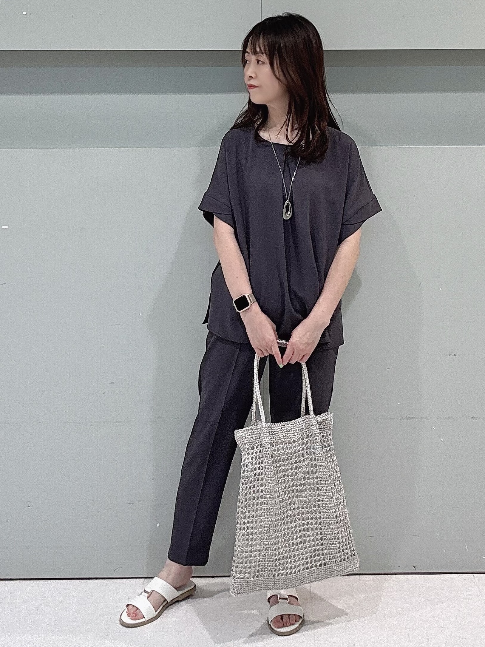 makiさんの「UNTITLED｜【セットアップ可/遮熱/接触冷感】リラクシーテーパードパンツ」を使ったコーディネート