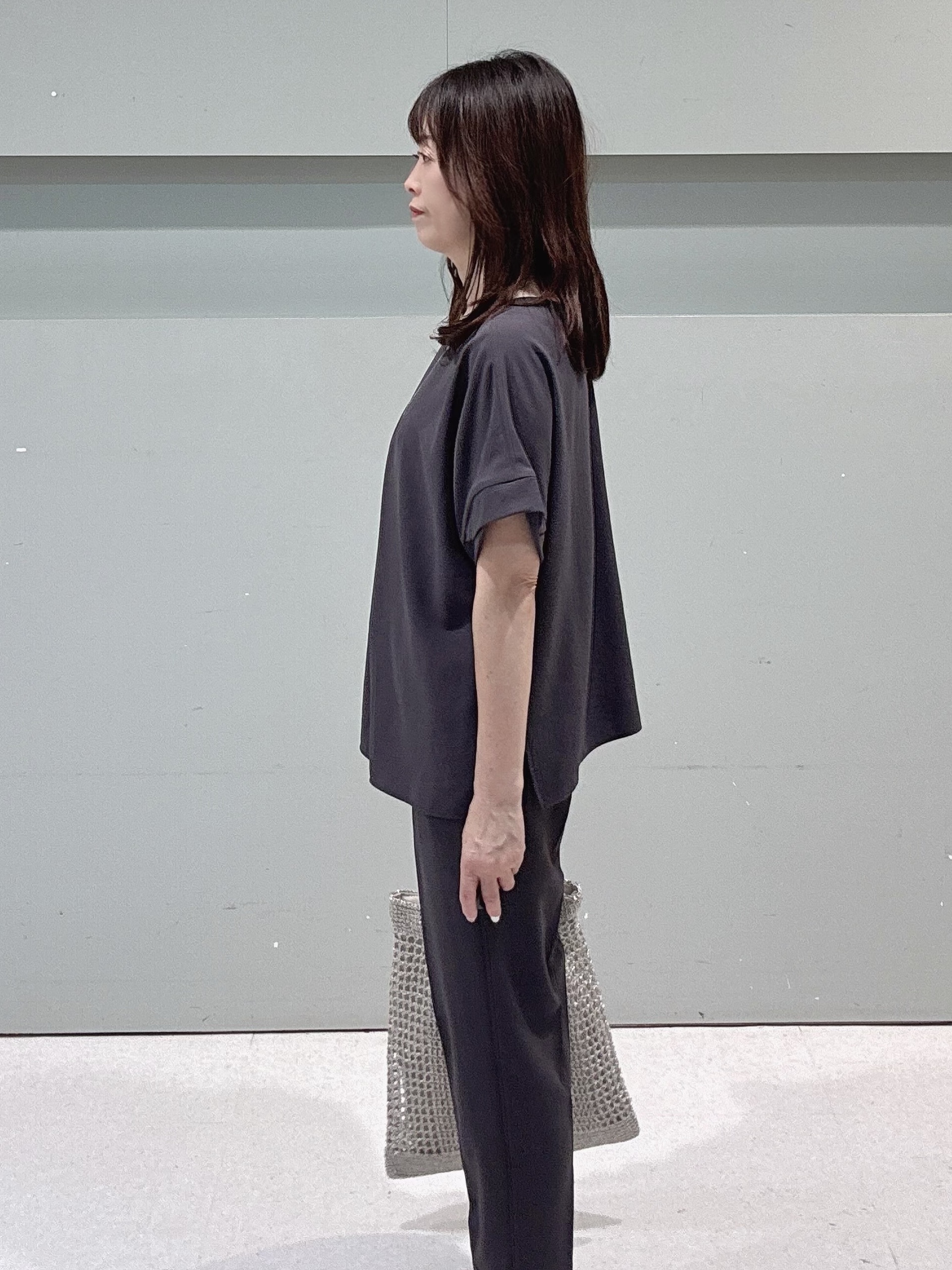makiさんの「UNTITLED｜【セットアップ可/遮熱/接触冷感】リラクシーテーパードパンツ」を使ったコーディネート