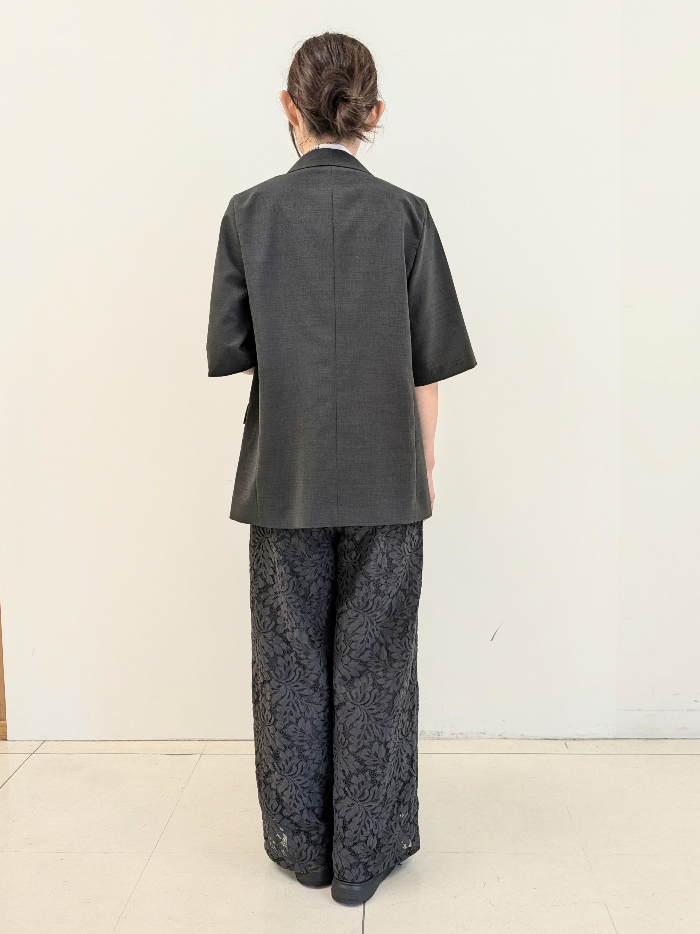 erikkoさんの「UNTITLED｜【シワになりにくい/セットアップ可/接触冷感】ハーフスリーブジャケット」を使ったコーディネート
