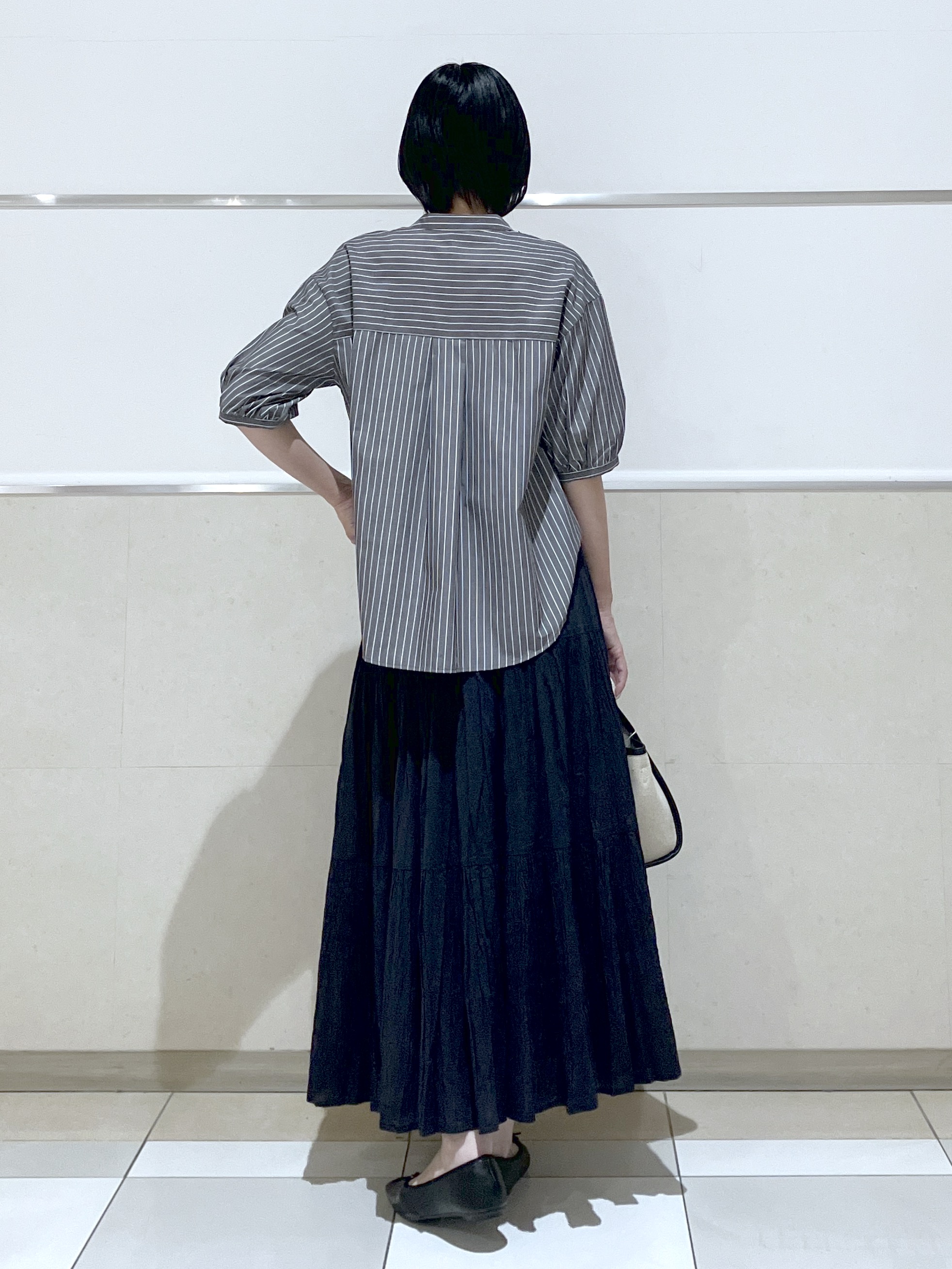 eriko さんの「Dessin｜【着映え/洗える】フロントフリル五分袖ブラウス」を使ったコーディネート