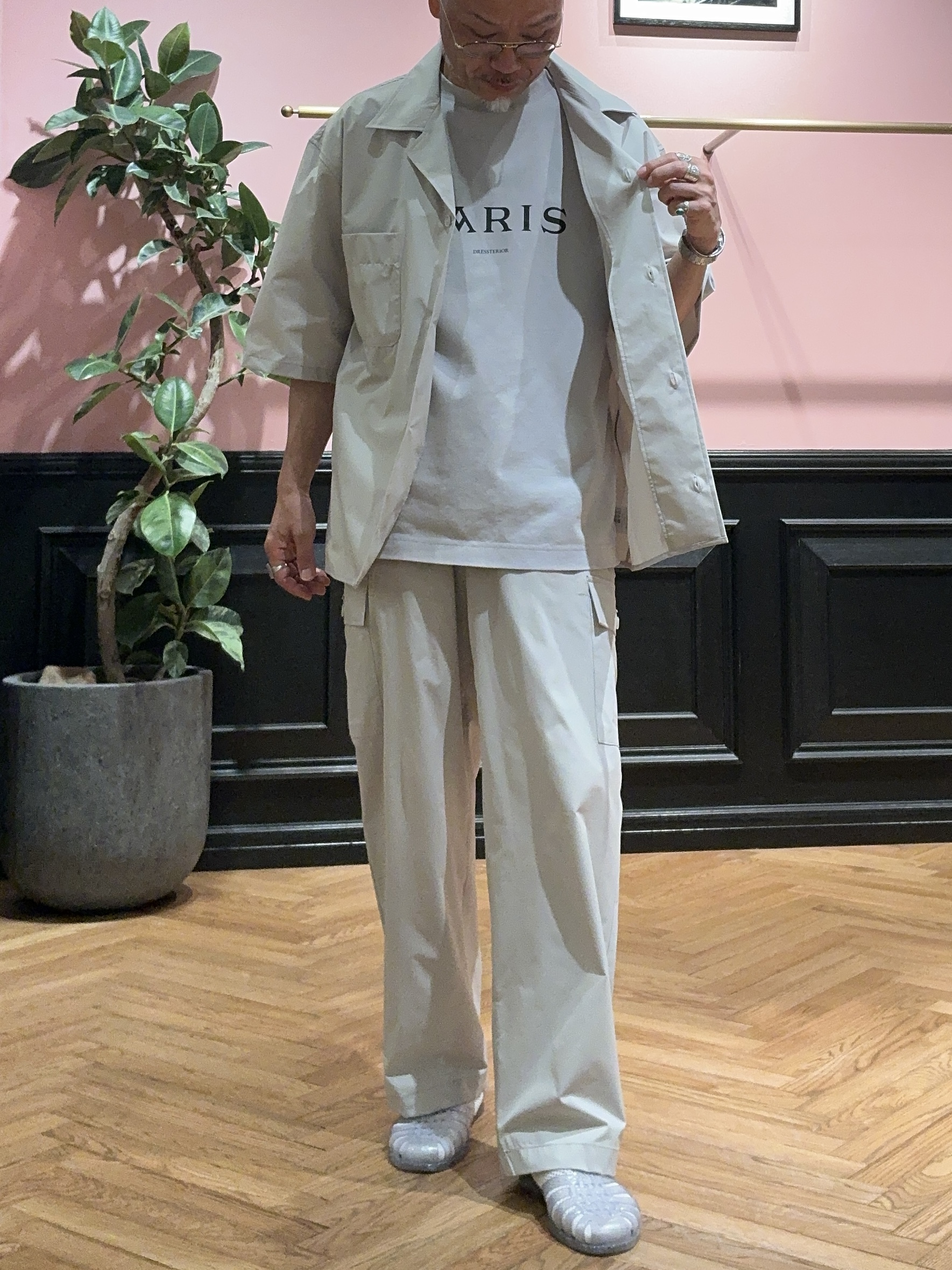 torigoeさんの「DRESSTERIOR｜【接触冷感／UVカット／抗菌防臭／しわ防止】クールデオドラント ロゴTシャツ」を使ったコーディネート