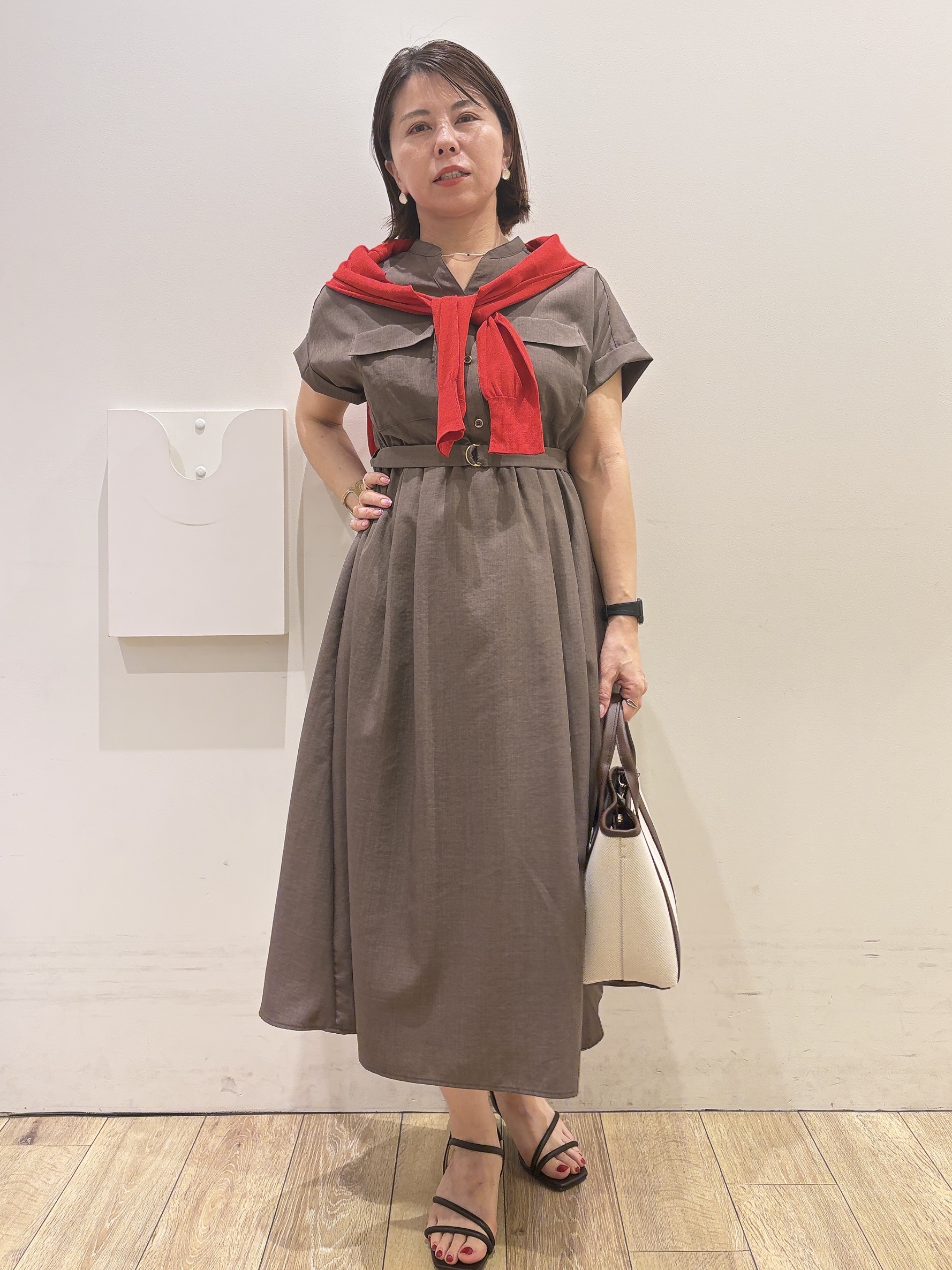 YUKOさんの「index｜【接触冷感】ビジューボタンカーディガン《抗ピリング／洗濯機OK》」を使ったコーディネート