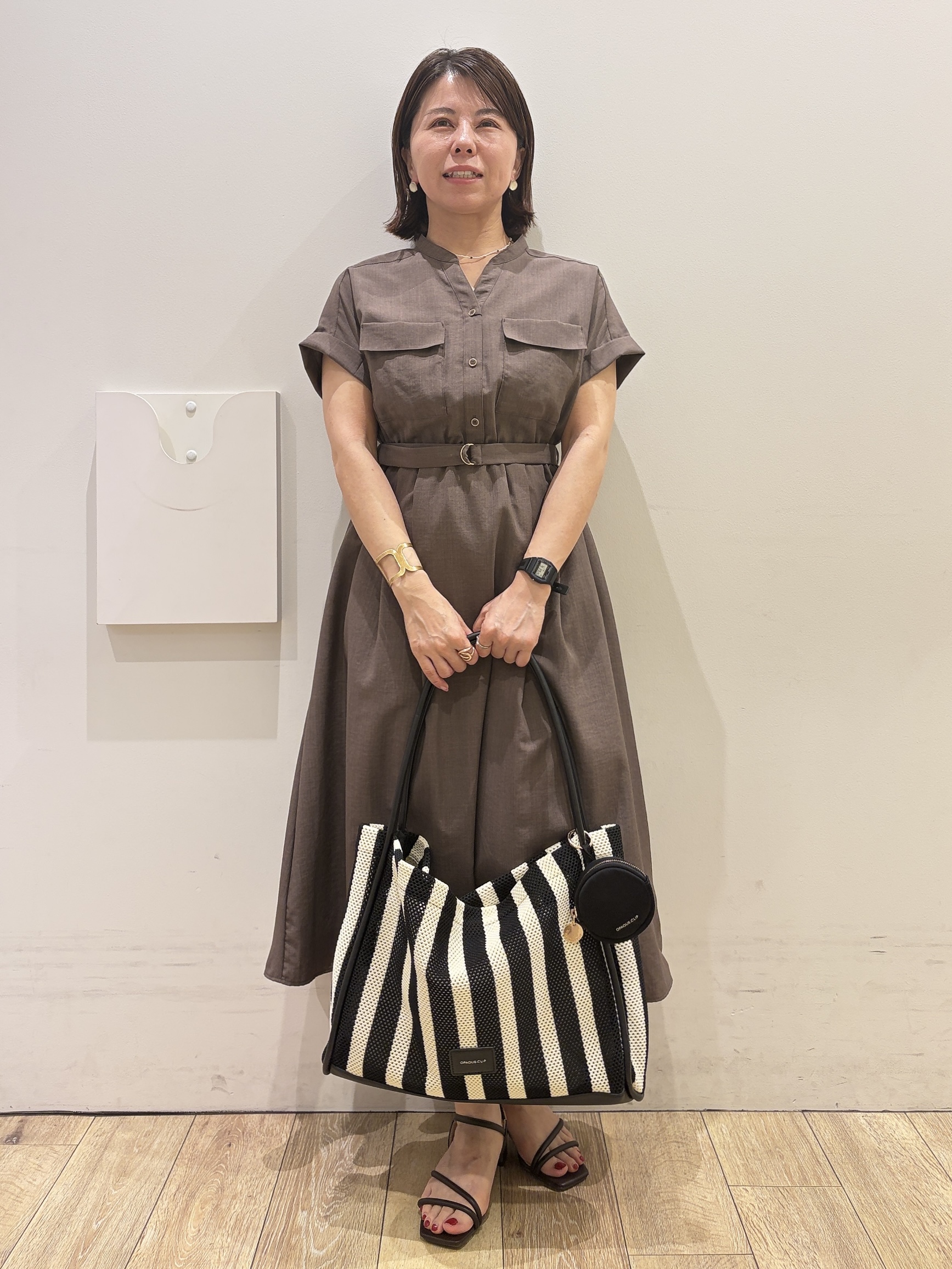YUKOさんの「index｜【接触冷感】ビジューボタンカーディガン《抗ピリング／洗濯機OK》」を使ったコーディネート