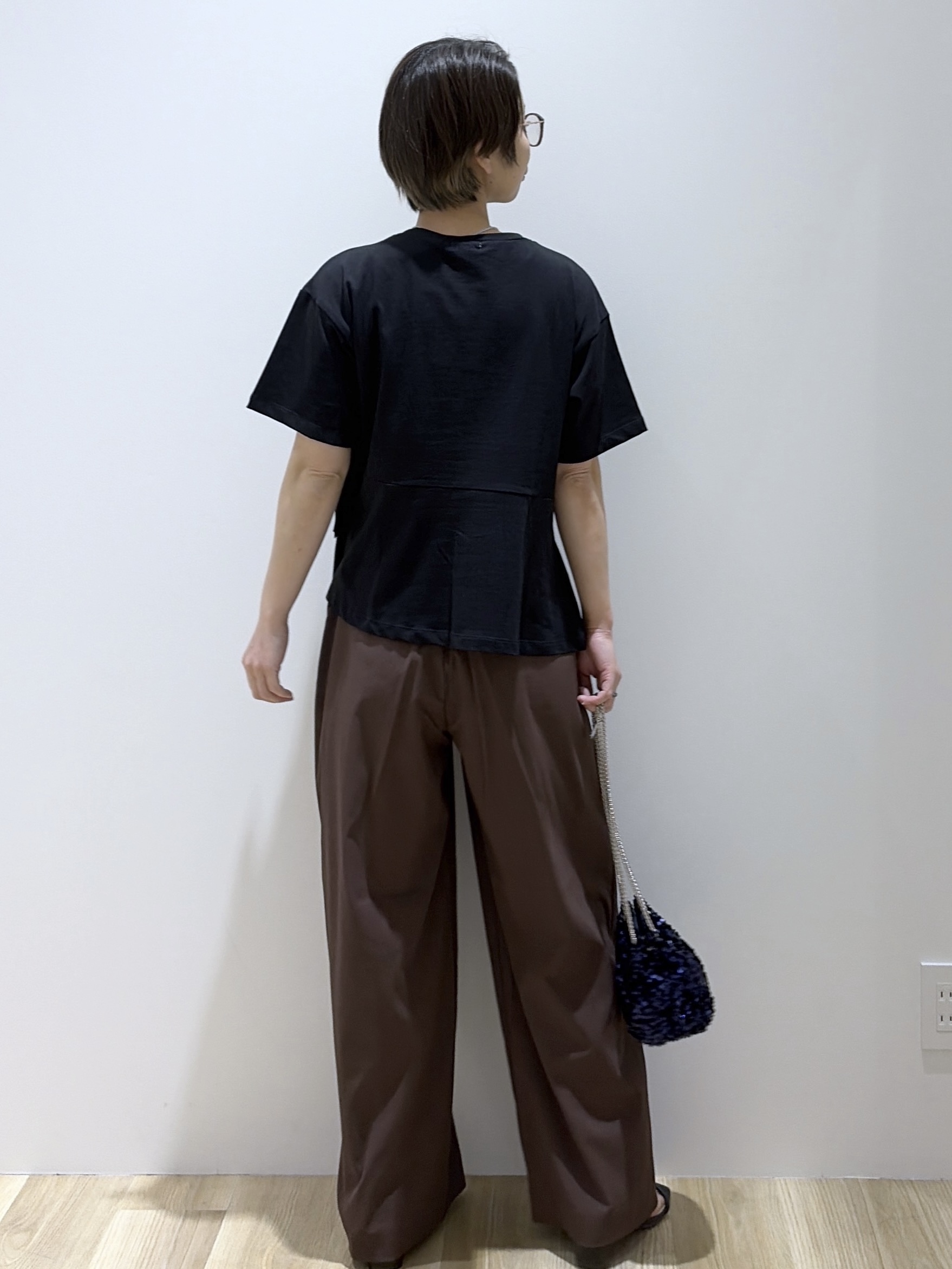 えりさんの「OPAQUE.CLIP｜【接触冷感】アシメフリルドッキングカットソー《洗濯機OK》」を使ったコーディネート