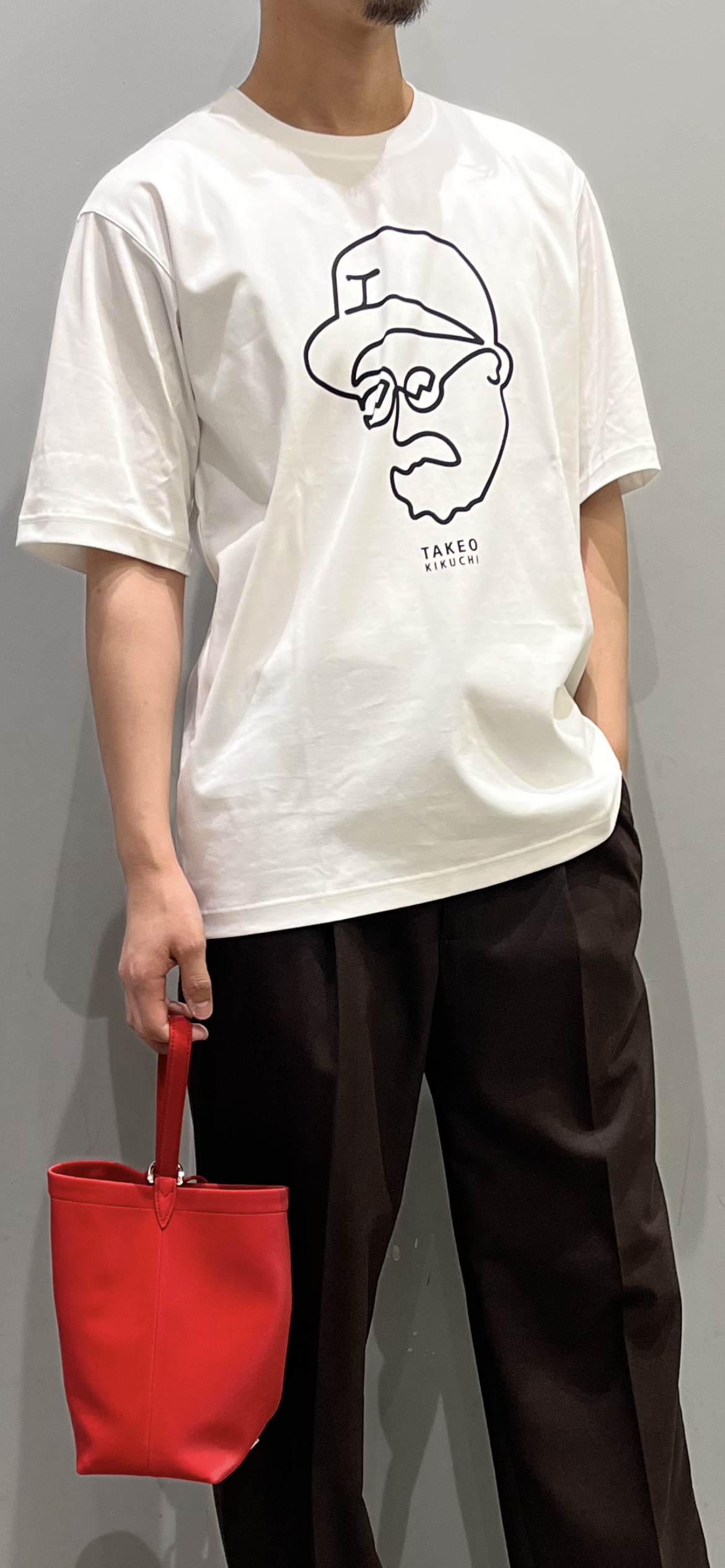 RYOTOさんの「TAKEO KIKUCHI｜【BOWLER HAT LABEL】アイスクリアコットン ワンストローク 半袖Tシャツ」を使ったコーディネート