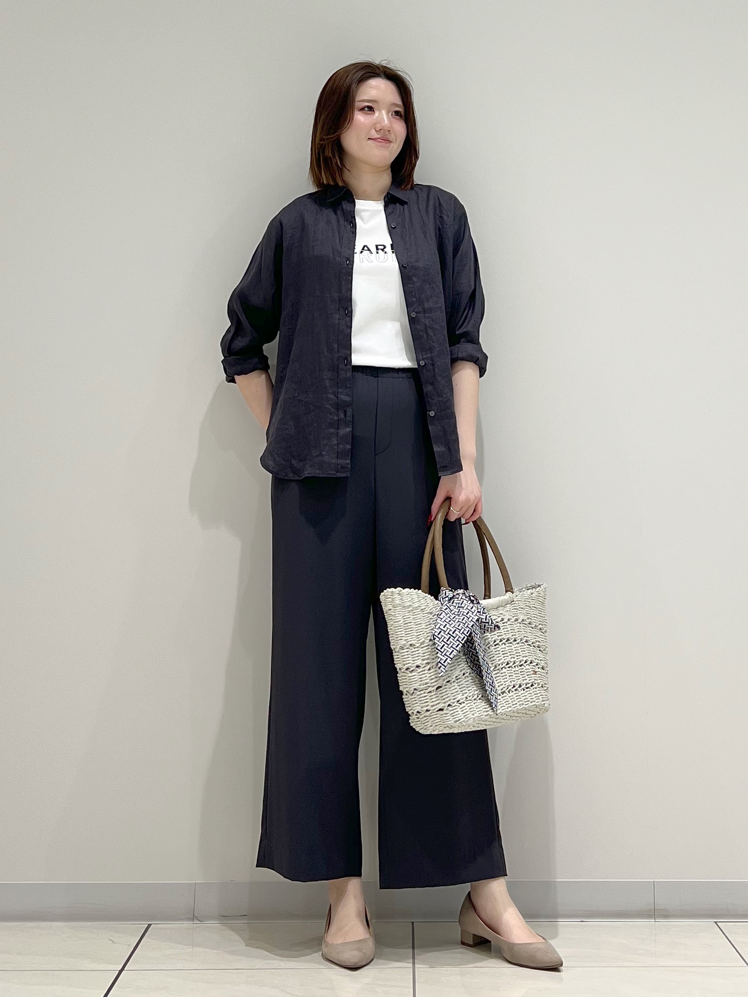 T.Kさんの「INDIVI｜【接触冷感／透湿／着る日傘】イージーワイドパンツ」を使ったコーディネート