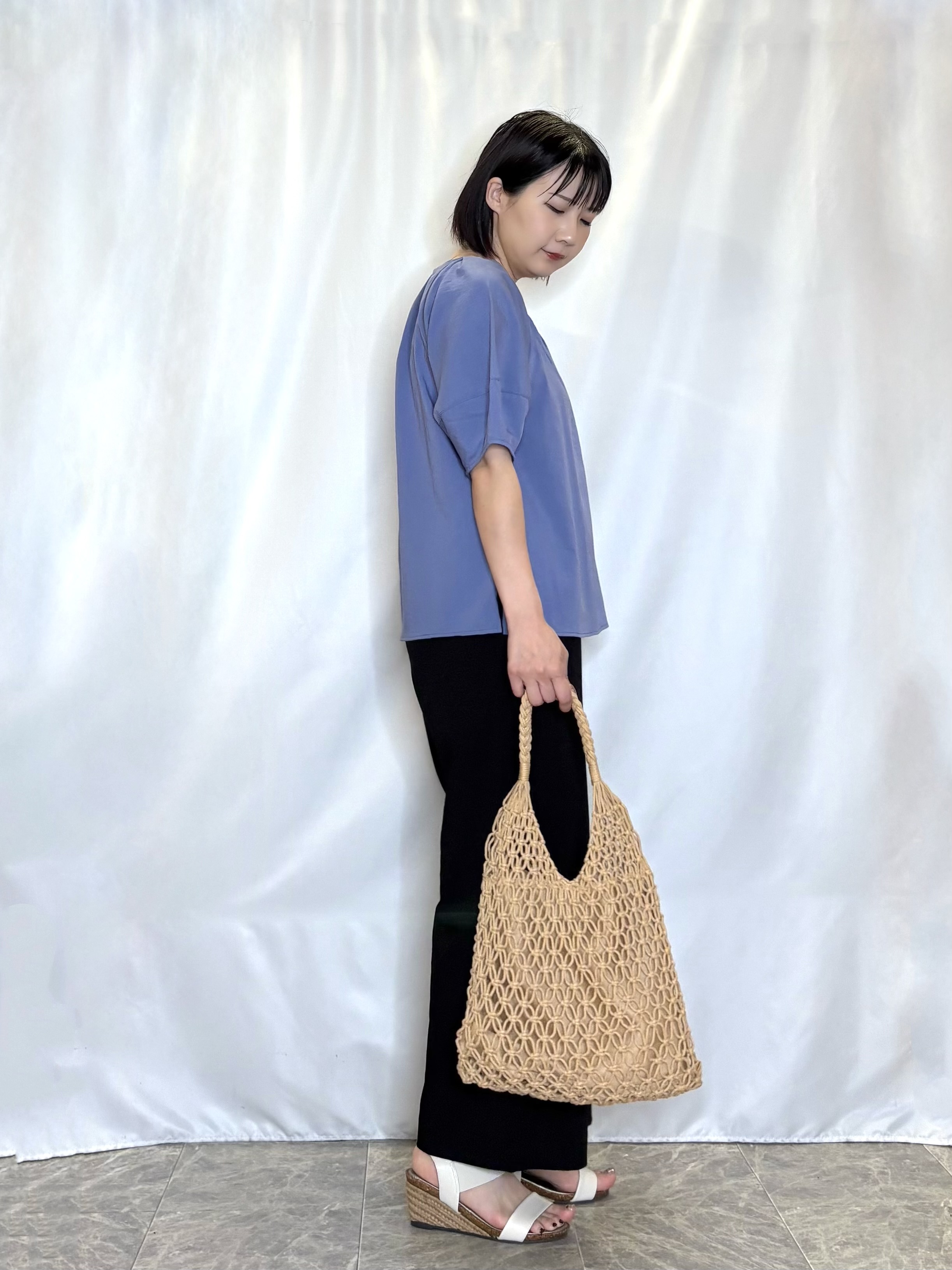 ネリさんの「SHOO･LA･RUE｜【S-LL/洗濯機可/セットアップ可】軽凛(かろりん) タックブラウス」を使ったコーディネート