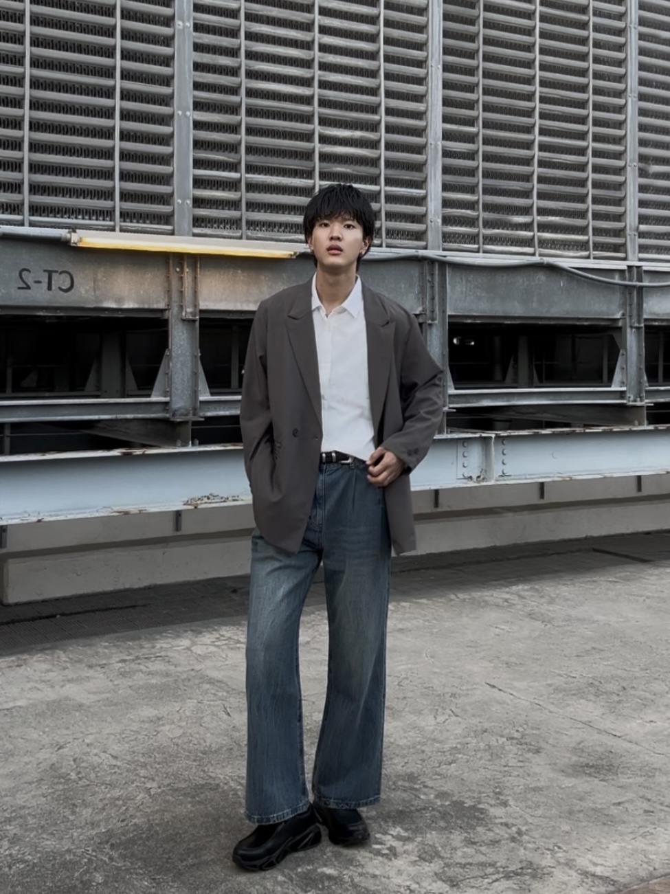 KOHEIさんの「tk.TAKEO KIKUCHI｜ダブルブレストジャケット」を使ったコーディネート