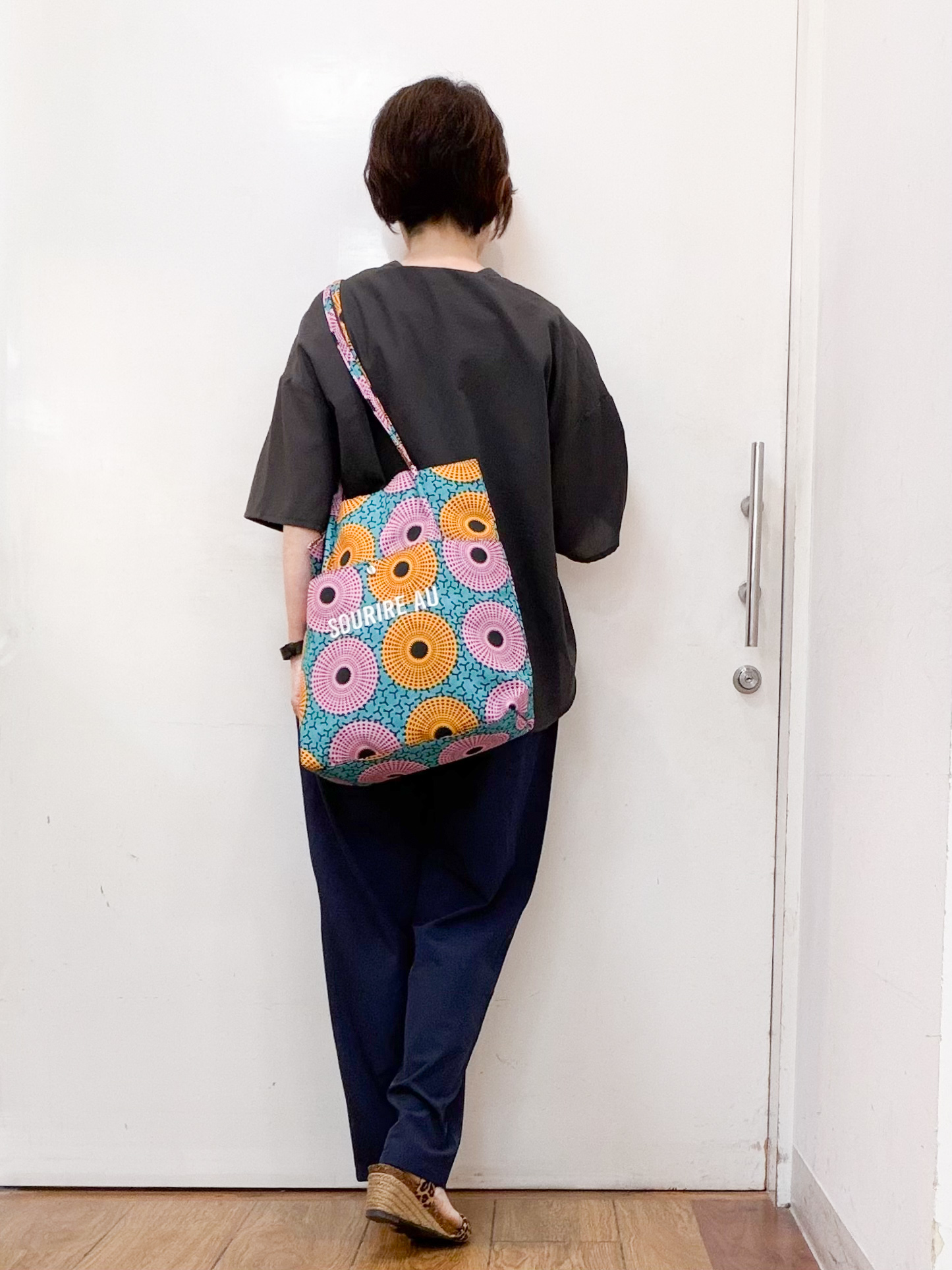 みぃさんの「SHOO･LA･RUE｜【洗濯機可/S-LL】大人の抜け感 ゆるっと5分袖シャツ」を使ったコーディネート