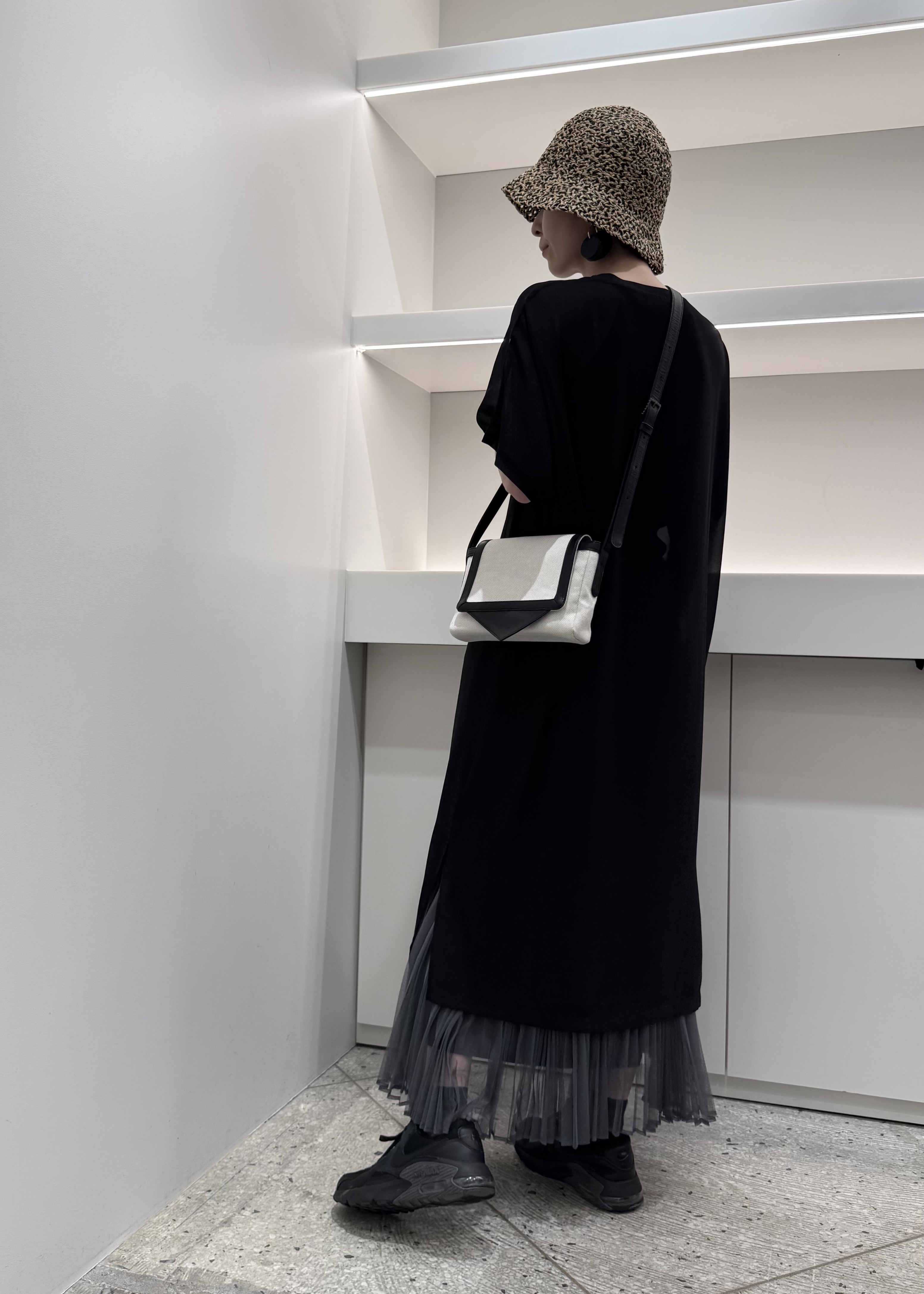 Kさんの「HIROKO HAYASHI｜TRIS（トリス）ショルダーバッグS」を使ったコーディネート