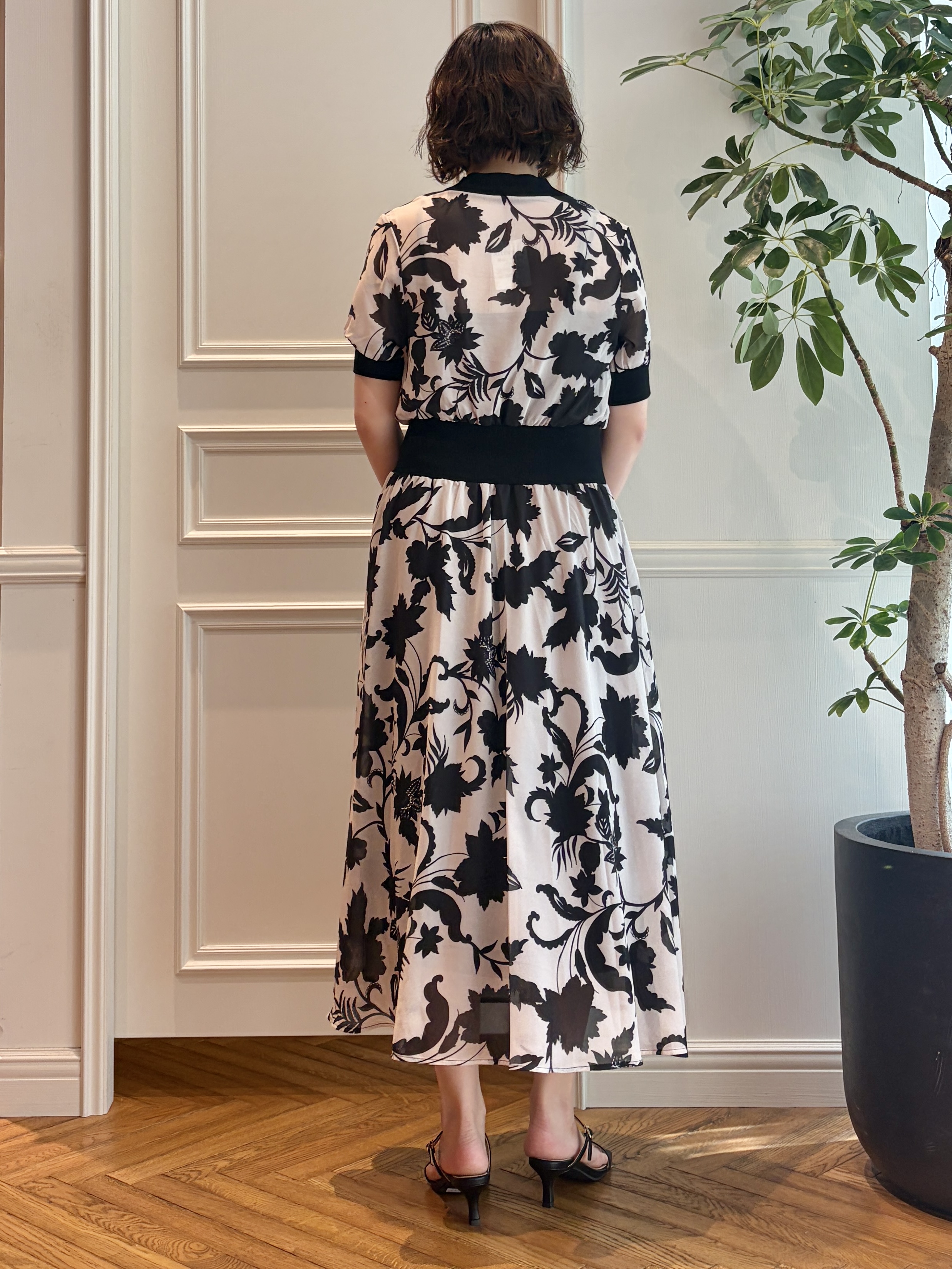 nakaoさんの「DRESSTERIOR｜【接触冷感/防シワ機能/ウォッシャブル】クールタッチ リネンブレンドシアージャケット」を使ったコーディネート