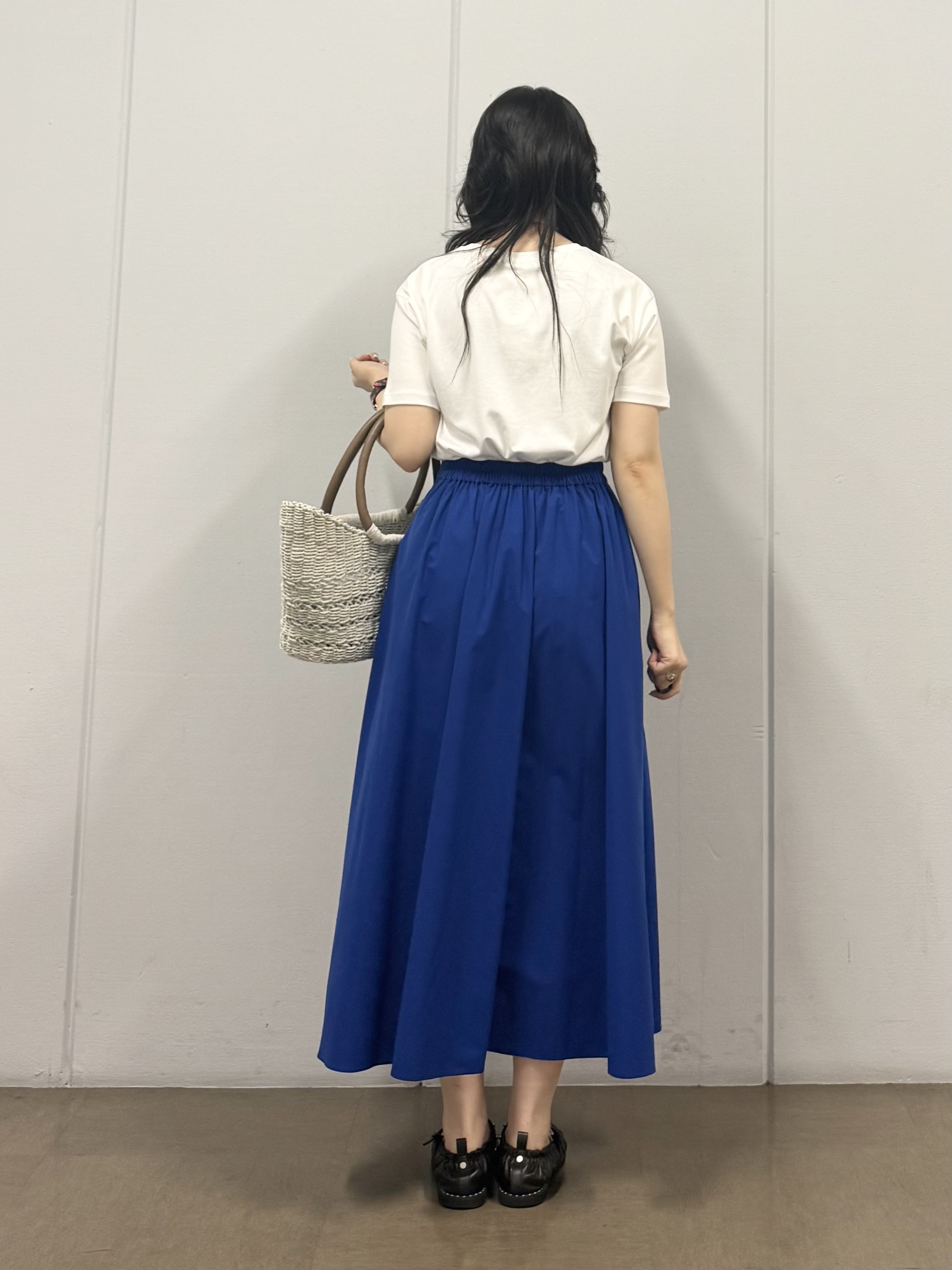 mizukiさんの「INDIVI｜【撥水／UVケア／SETUP可能】軽量5分袖ライトブルゾン」を使ったコーディネート