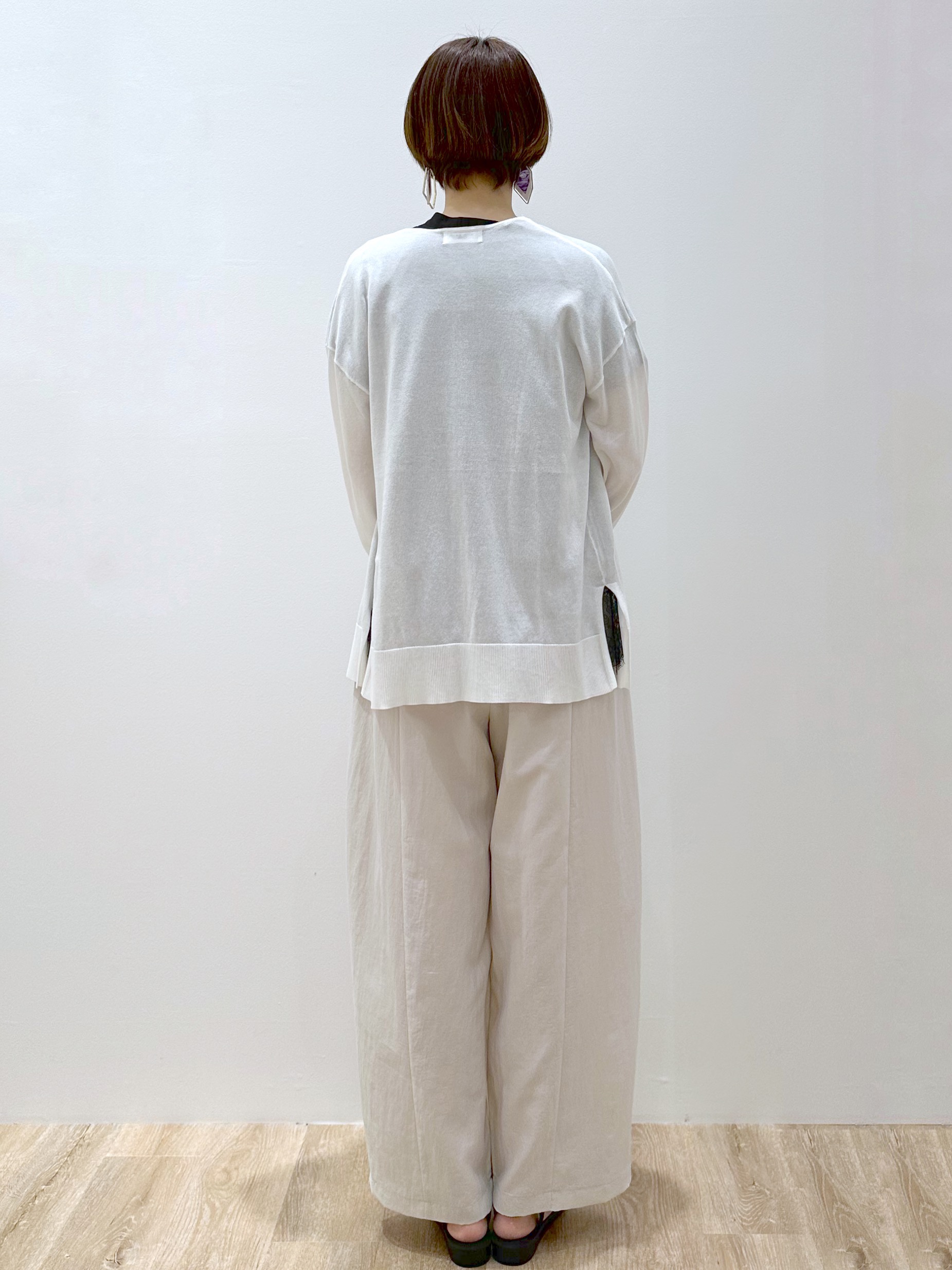 yurieさんの「OPAQUE.CLIP｜【接触冷感】ニットカーディガン《洗濯機OK／抗ピリング》」を使ったコーディネート
