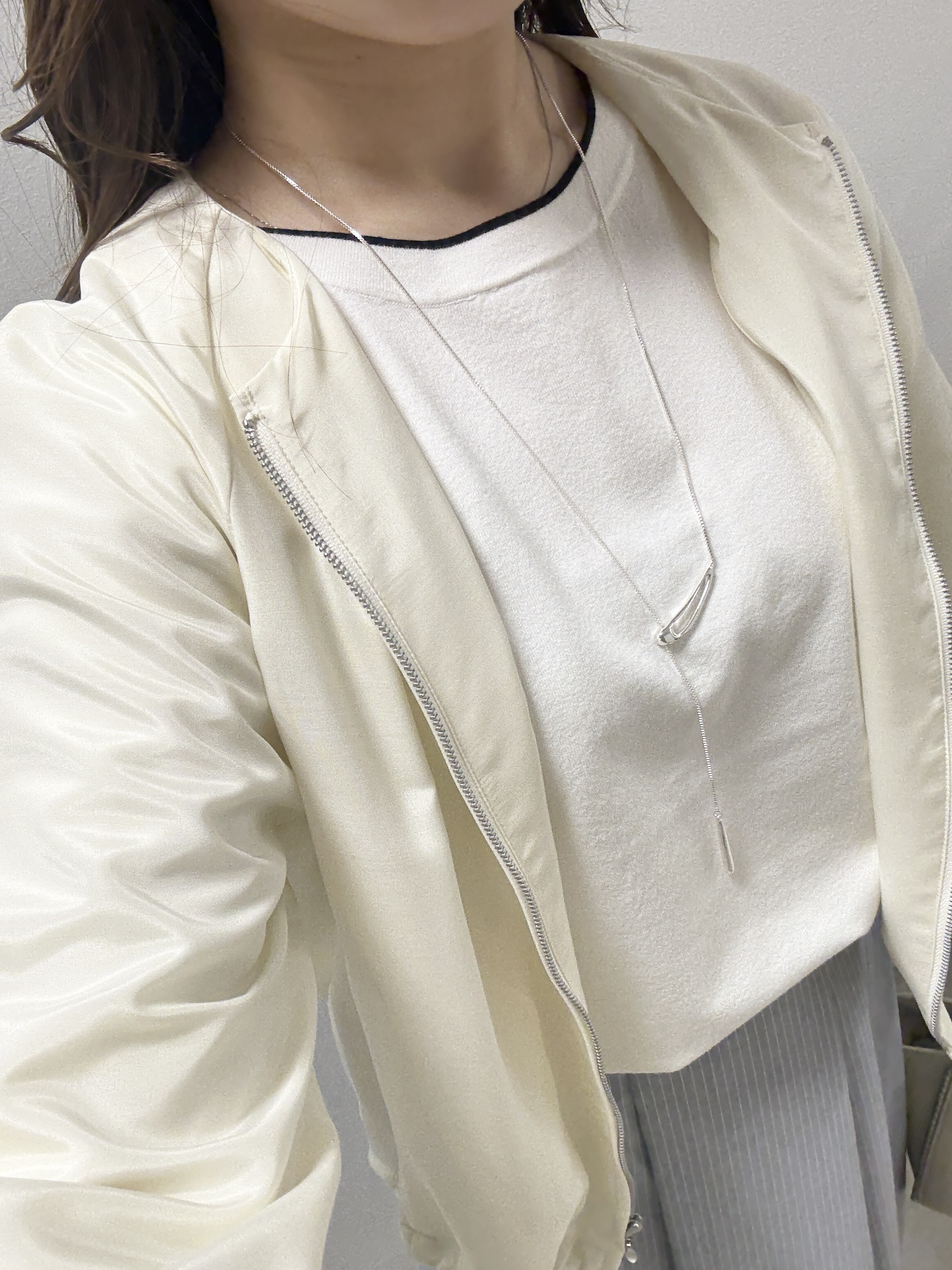 kahoさんの「INDIVI｜【洗える／アンサンブル可能】シンプルデザインニット」を使ったコーディネート
