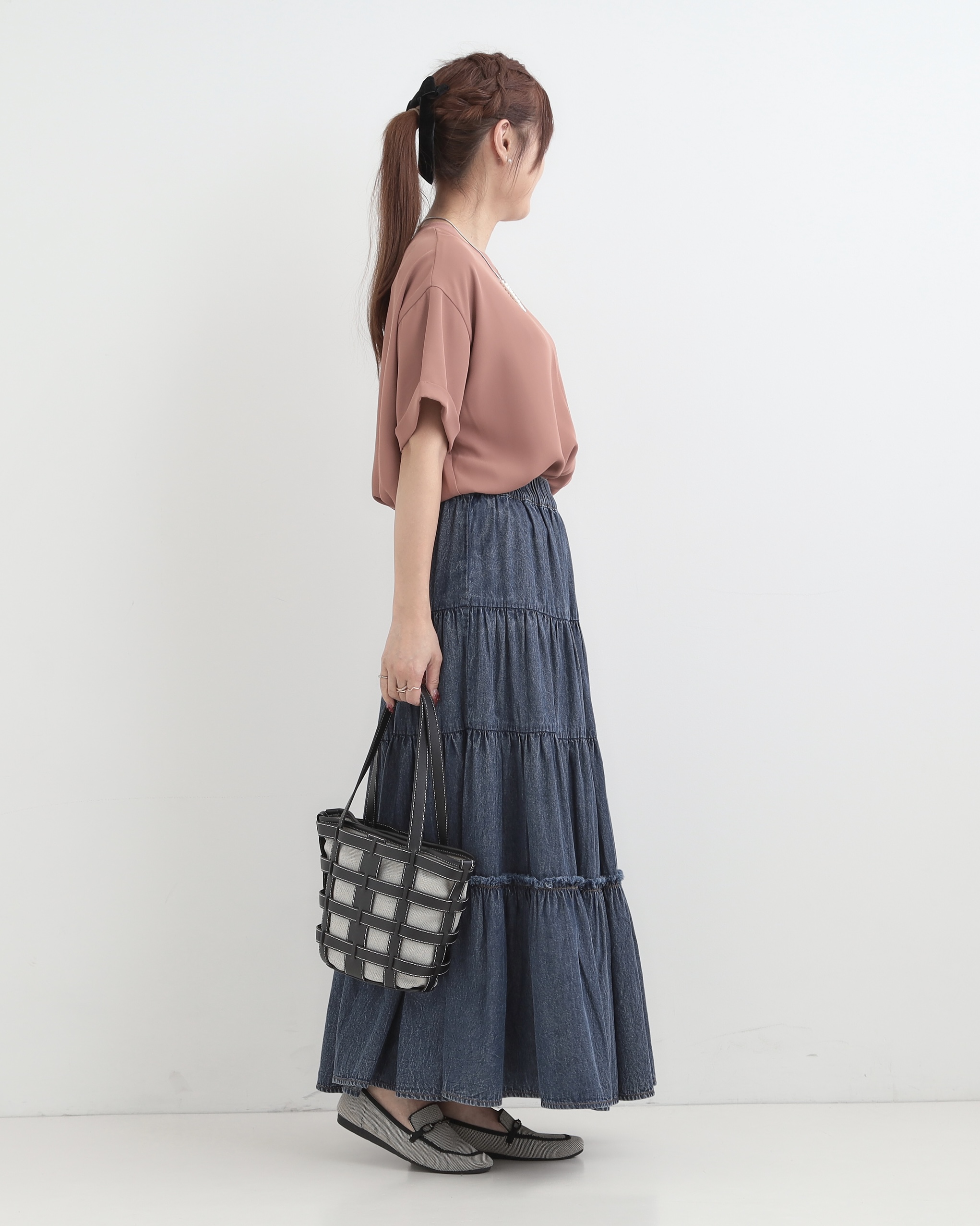 ゆゆさんの「SHOO･LA･RUE｜【UV/S-LL/セットアップ可】やみつきになる肌触り さらさらぷるんトップス」を使ったコーディネート