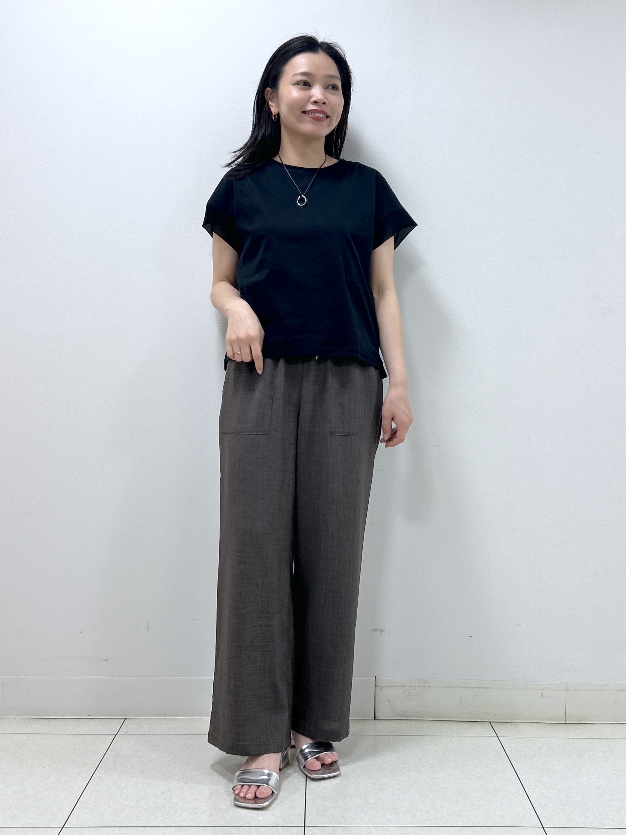 Kaiさんの「Dessin｜【UVカット/接触冷感】美光沢カットソー」を使ったコーディネート