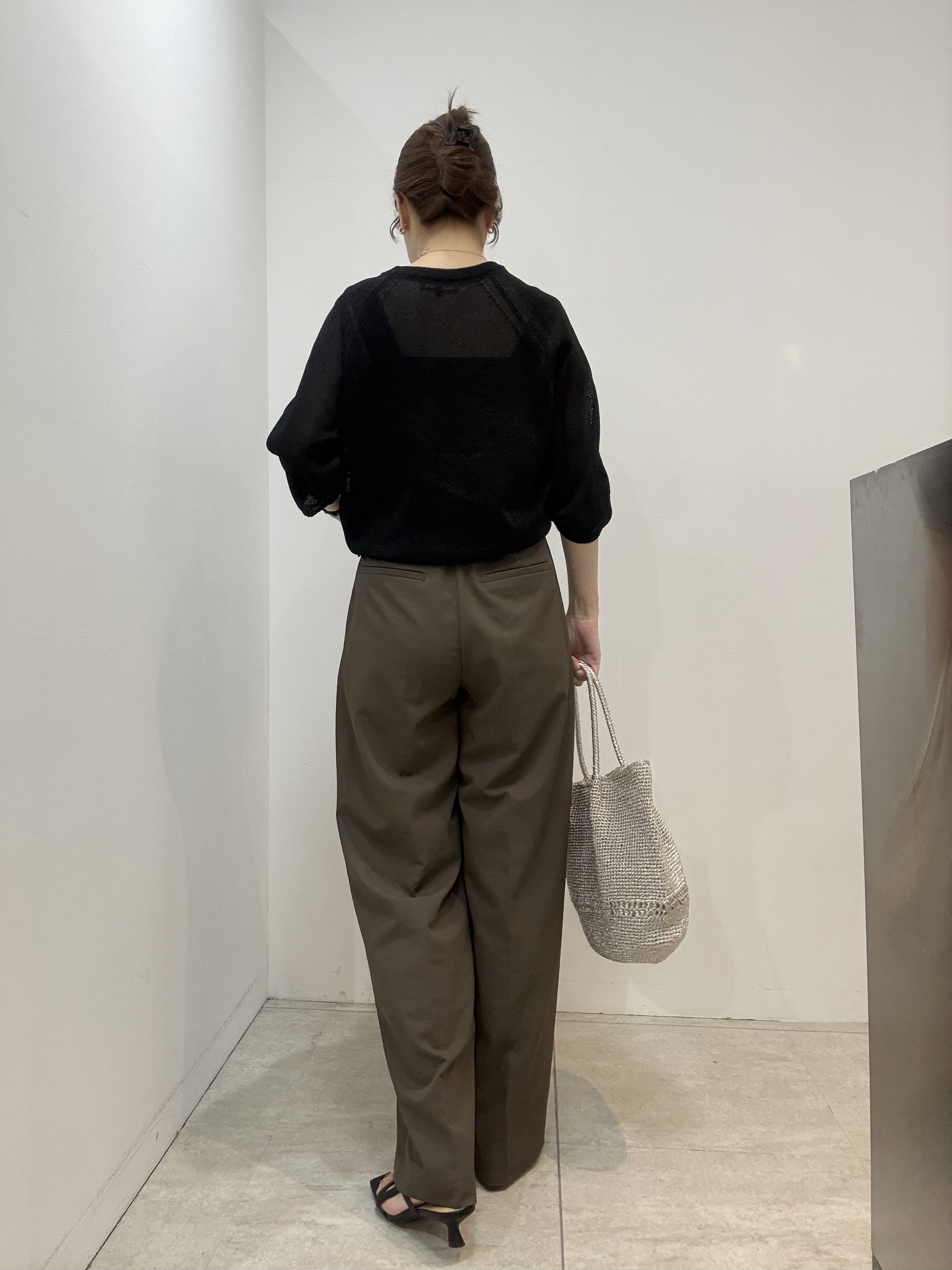 かなえさんの「UNTITLED｜【洗える/ゆったり】クルーネックドライニット」を使ったコーディネート