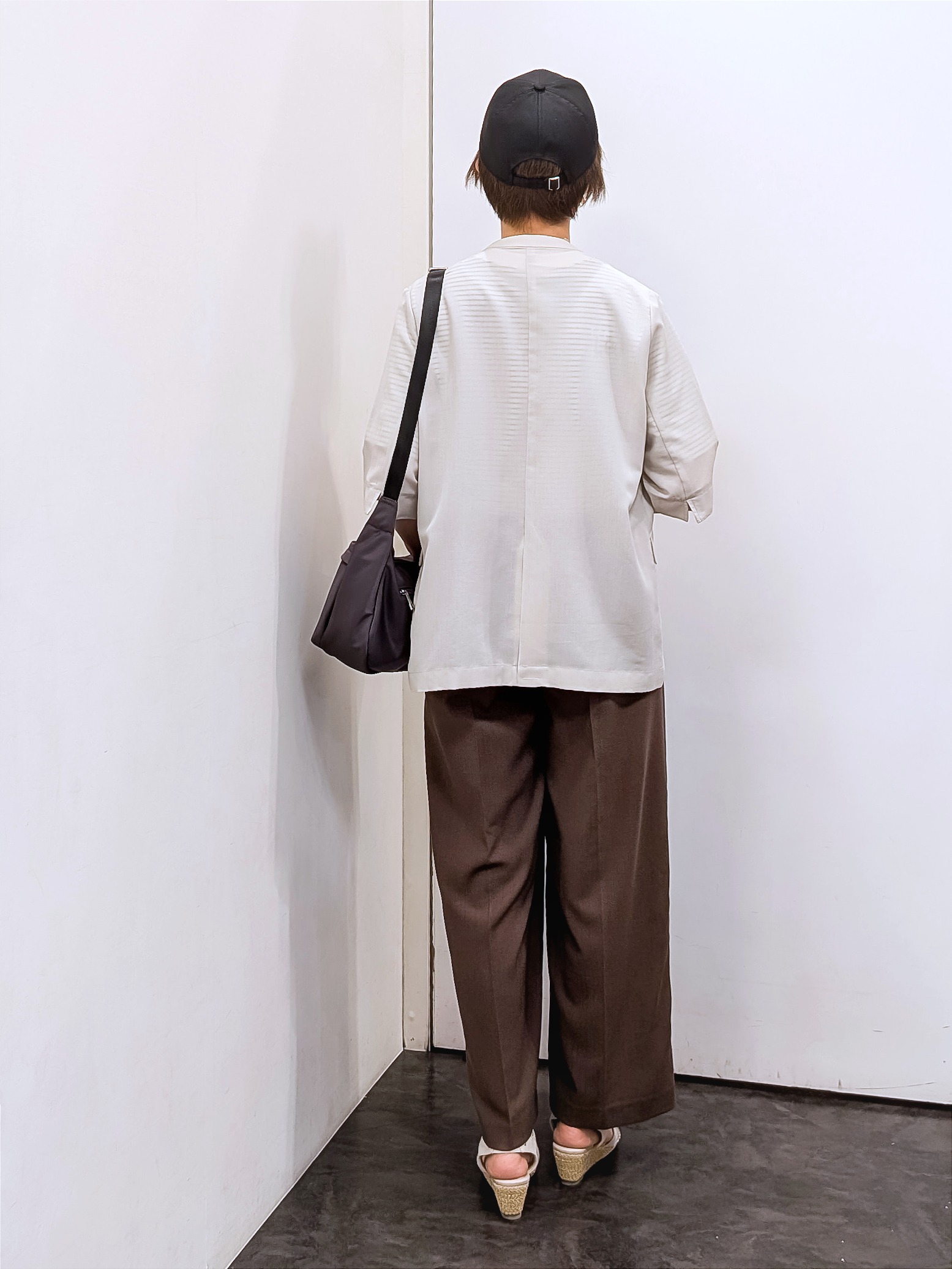 やまちゃんさんの「grove｜【洗濯機OK/ひんやり】軽く羽織れるハーフスリーブジャケット」を使ったコーディネート