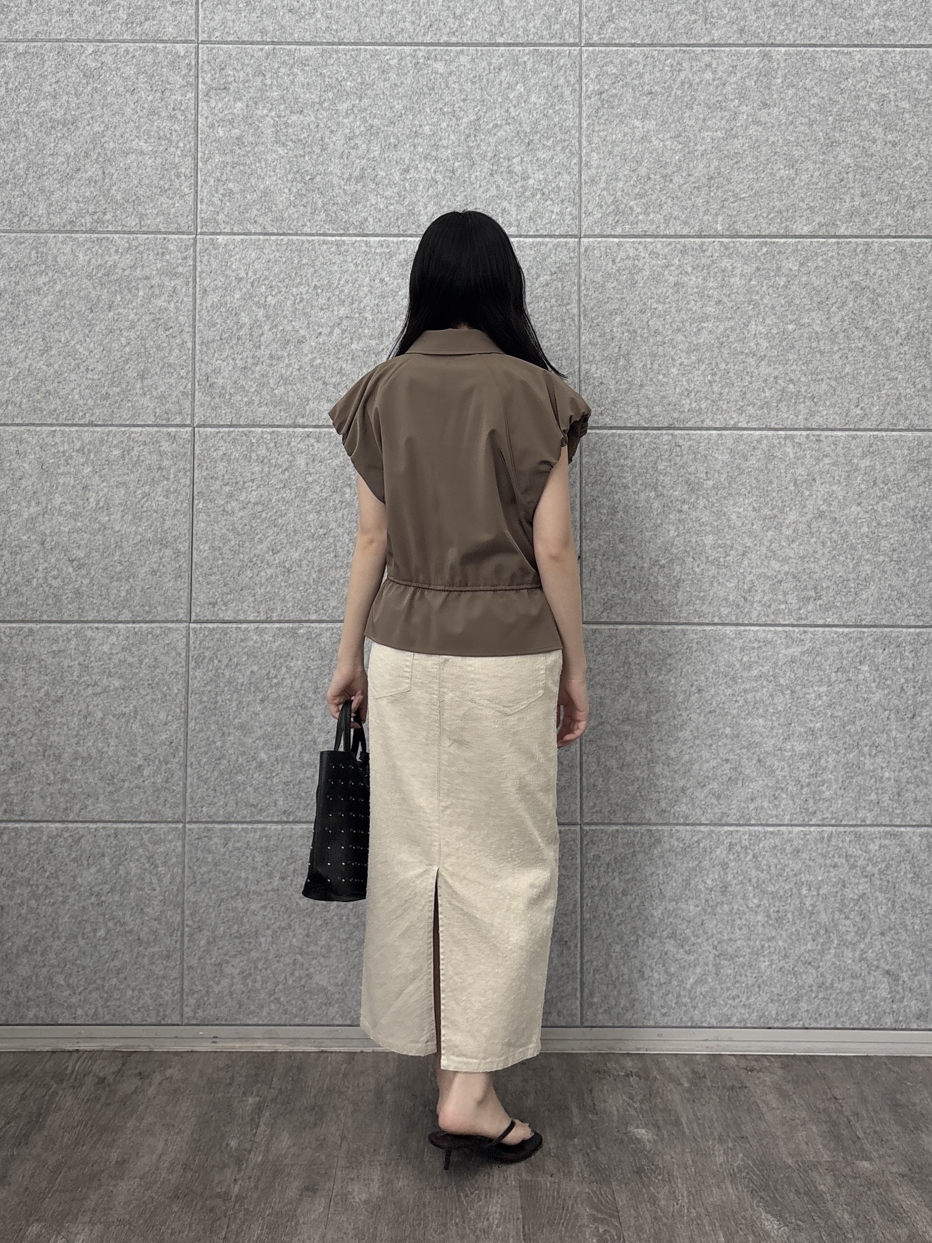 rinaさんの「INDIVI｜ジップアップフォルムブルゾン【セットアップ可能／UVカット／接触冷感】」を使ったコーディネート