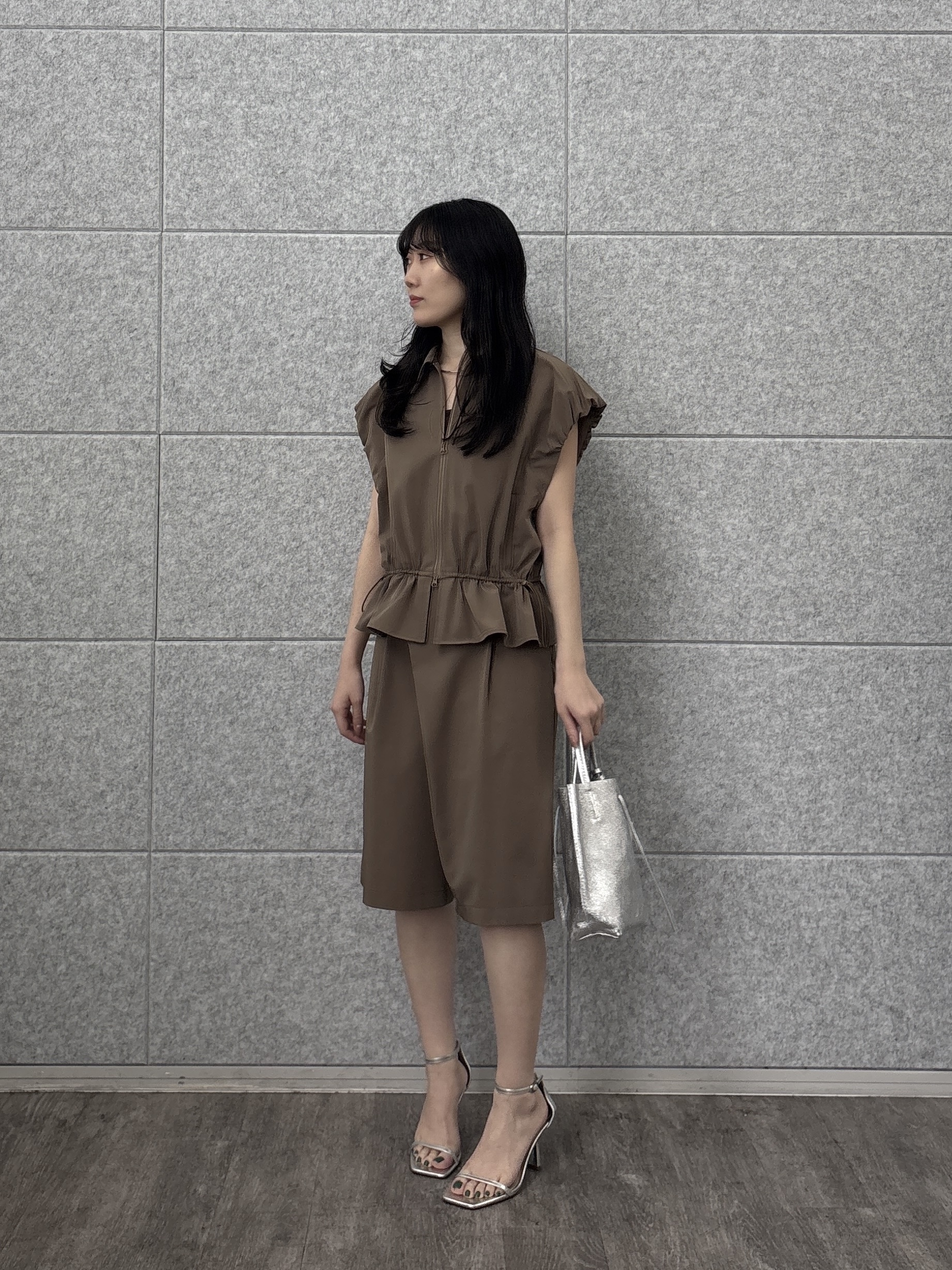rinaさんの「INDIVI｜ジップアップフォルムブルゾン【セットアップ可能／UVカット／接触冷感】」を使ったコーディネート