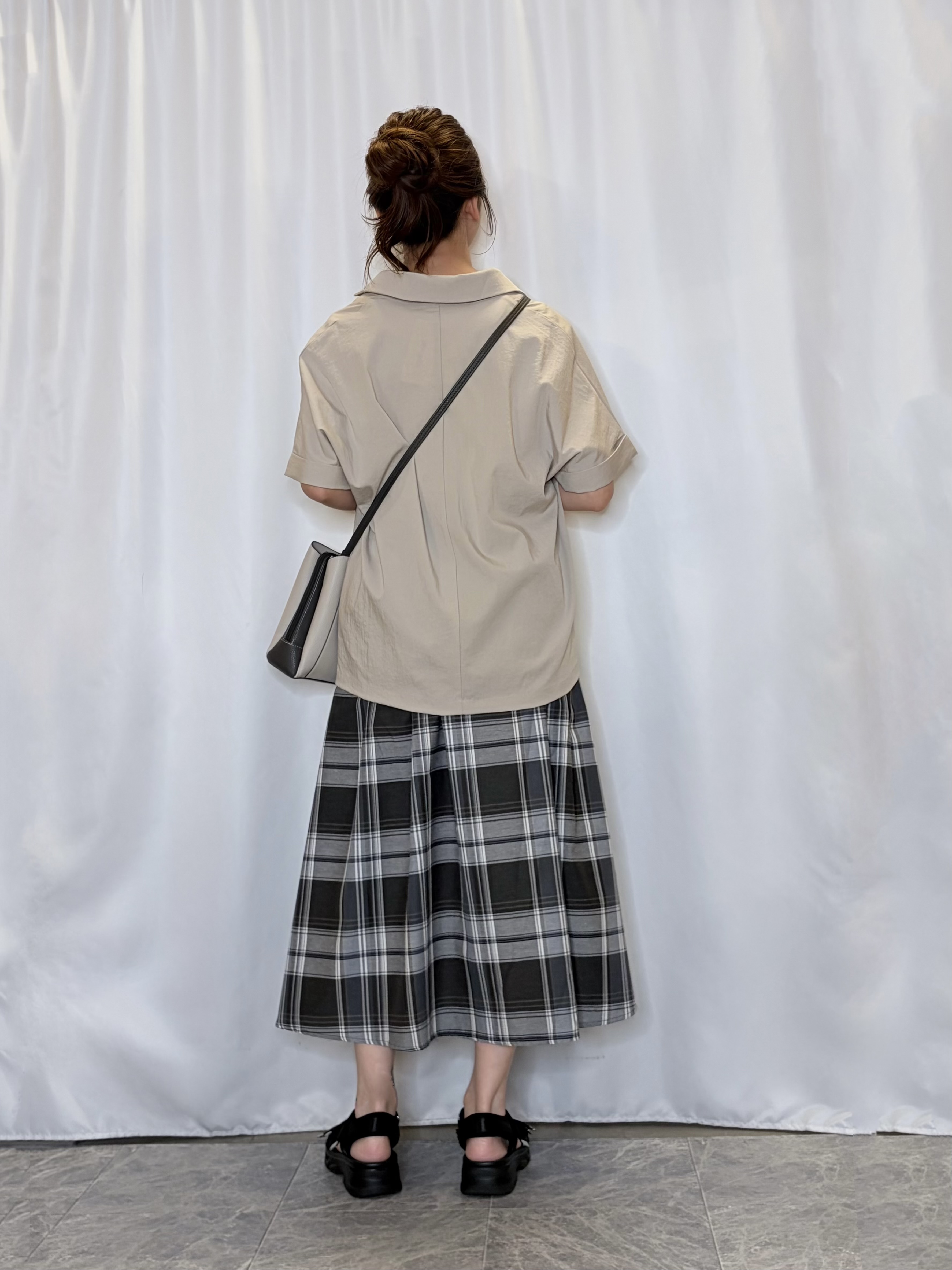 おうめさんの「SHOO･LA･RUE｜【高レビュー/洗濯機可/セットアップ可】軽凛(かろりん) 半袖ジャケット」を使ったコーディネート
