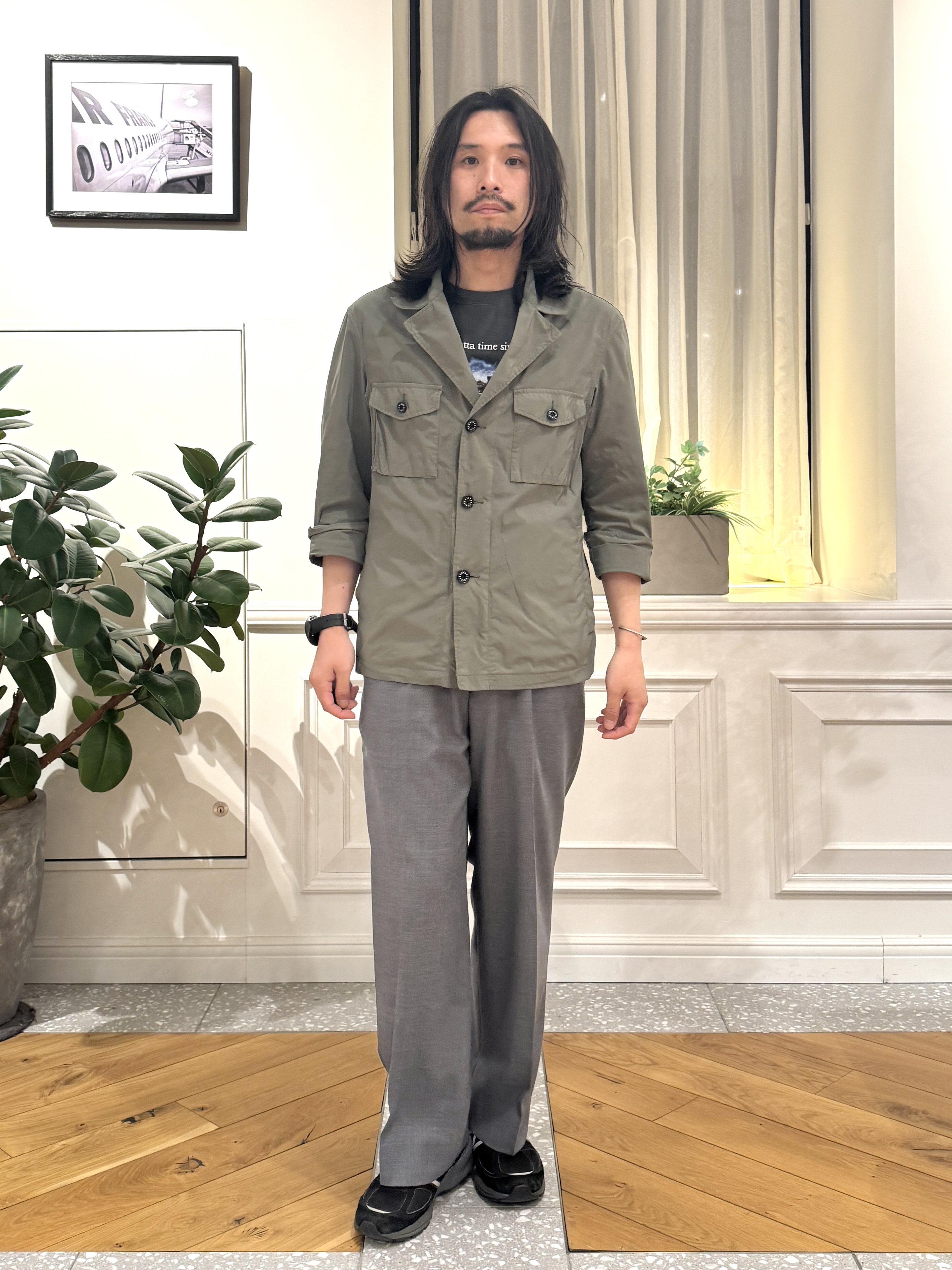 kawarataniさんの「DRESSTERIOR｜【ウォッシャブル】サイドゴア ワンタックワイドパンツ」を使ったコーディネート