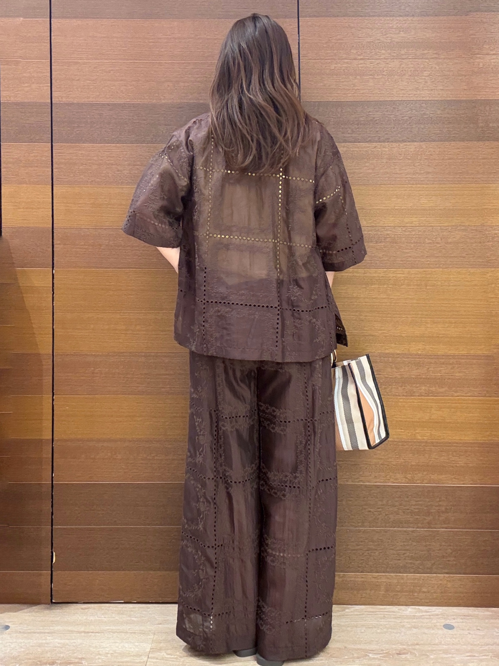 maichiさんの「OPAQUE.CLIP｜刺繍ハーフスリーブシャツ／セットアップ対応可【洗濯機OK】」を使ったコーディネート