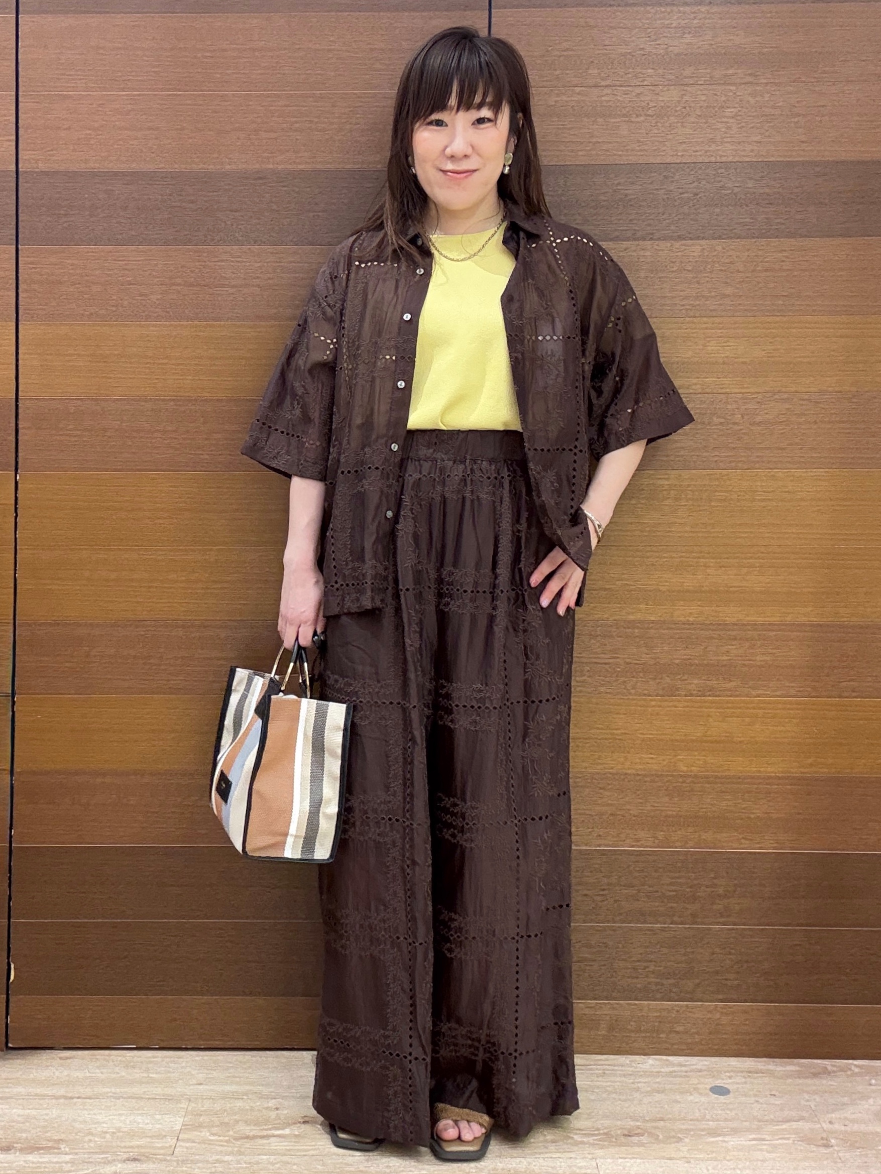 maichiさんの「OPAQUE.CLIP｜刺繍ハーフスリーブシャツ／セットアップ対応可【洗濯機OK】」を使ったコーディネート