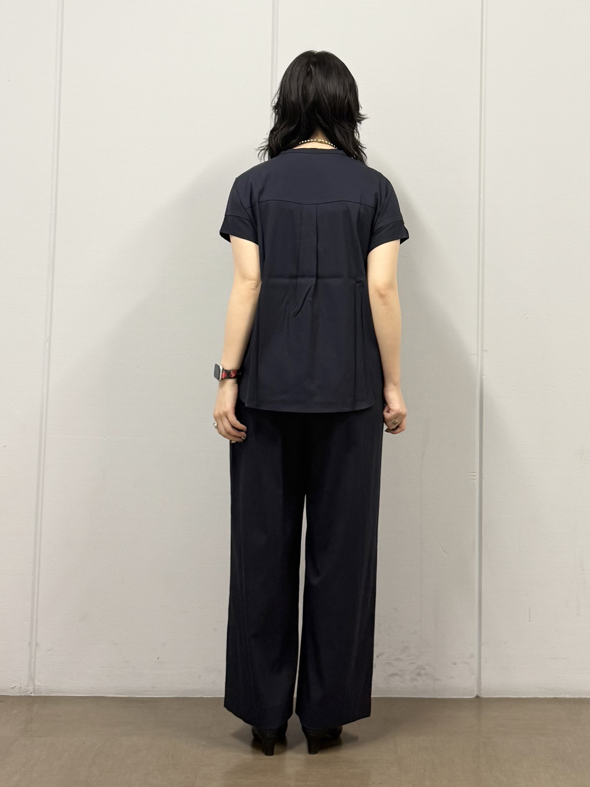 mizukiさんの「INDIVI｜【洗える／SETUP可能】スキッパーブラウス」を使ったコーディネート