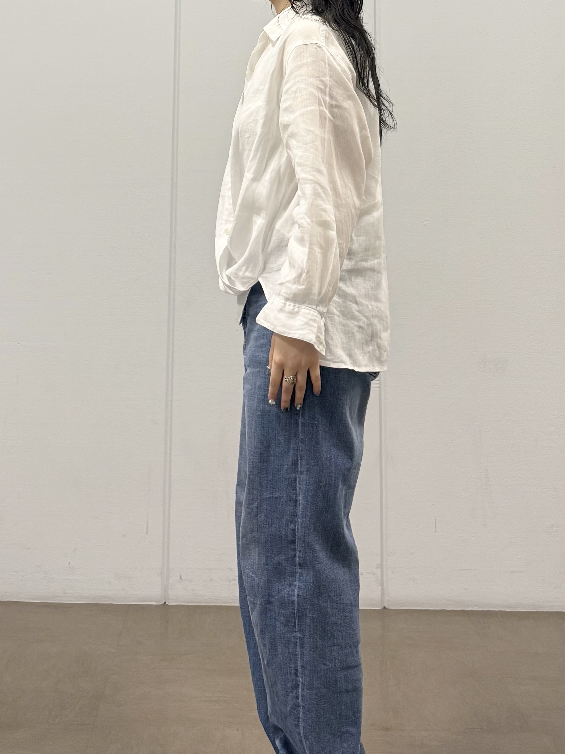 mizukiさんの「INDIVI｜【接触冷感／2WAY】カシュクールリネンシャツ」を使ったコーディネート