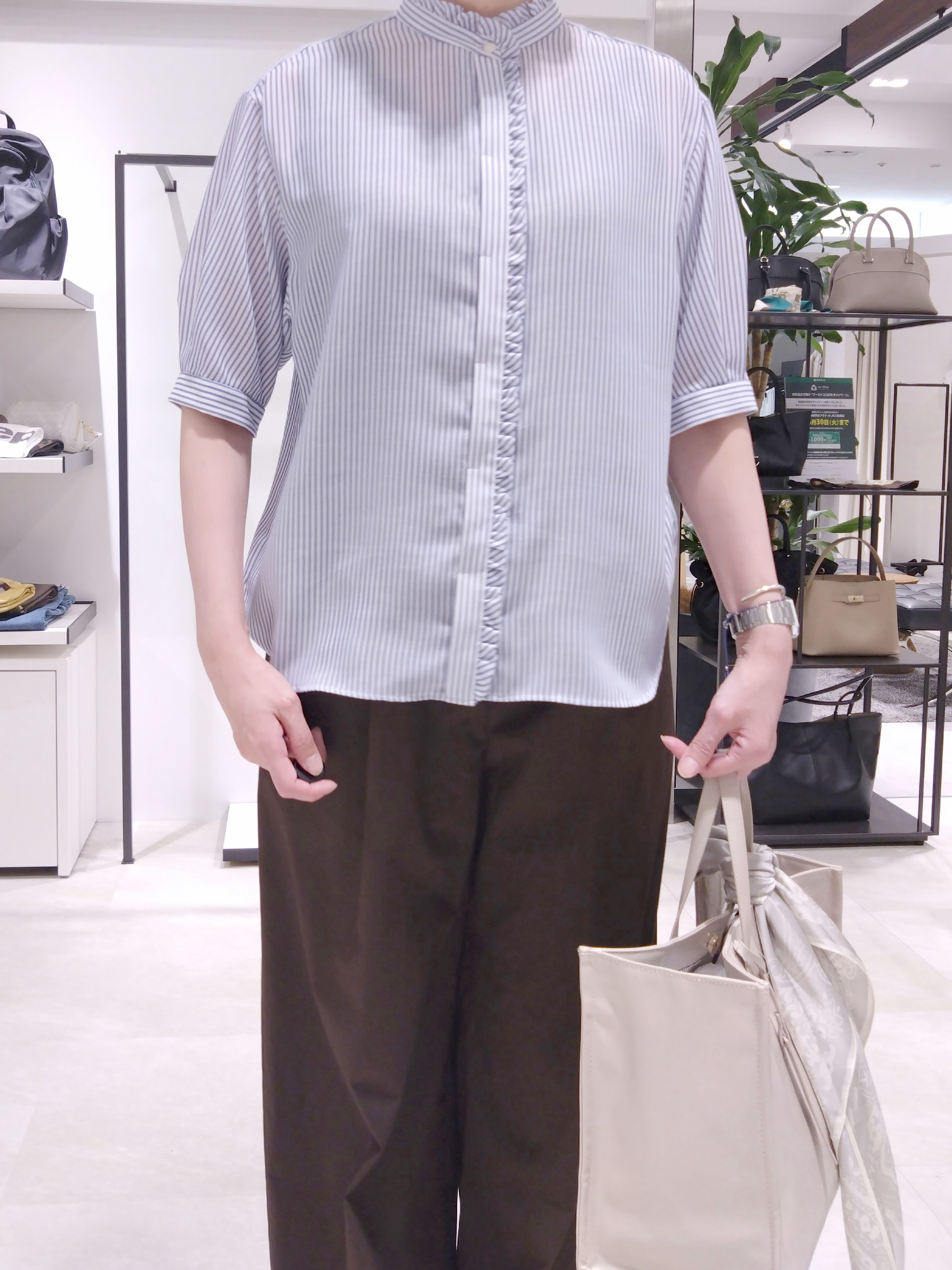 まちこさんの「UNTITLED｜エナメルソフトトート」を使ったコーディネート