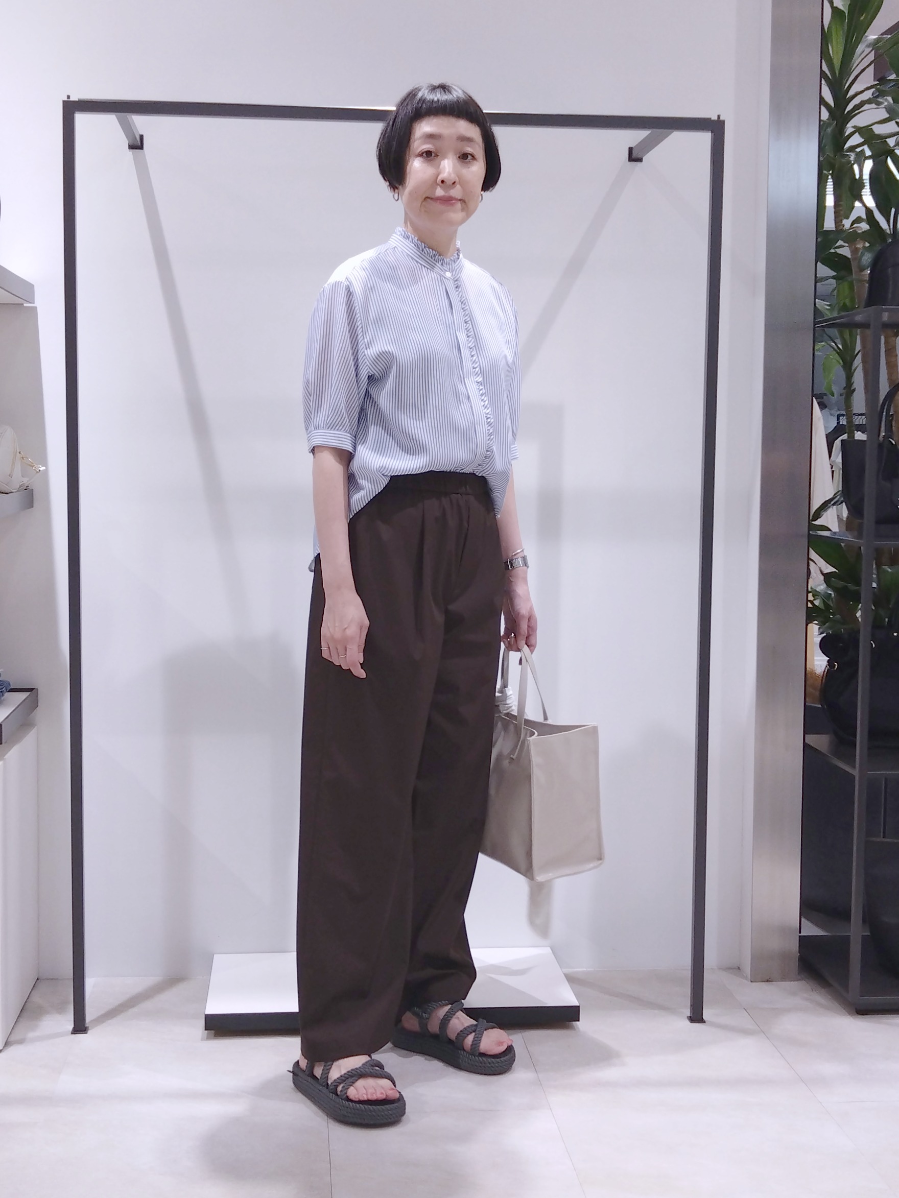 まちこさんの「UNTITLED｜◆【程よいシアー感/洗える】エアリーバイオジャケット」を使ったコーディネート
