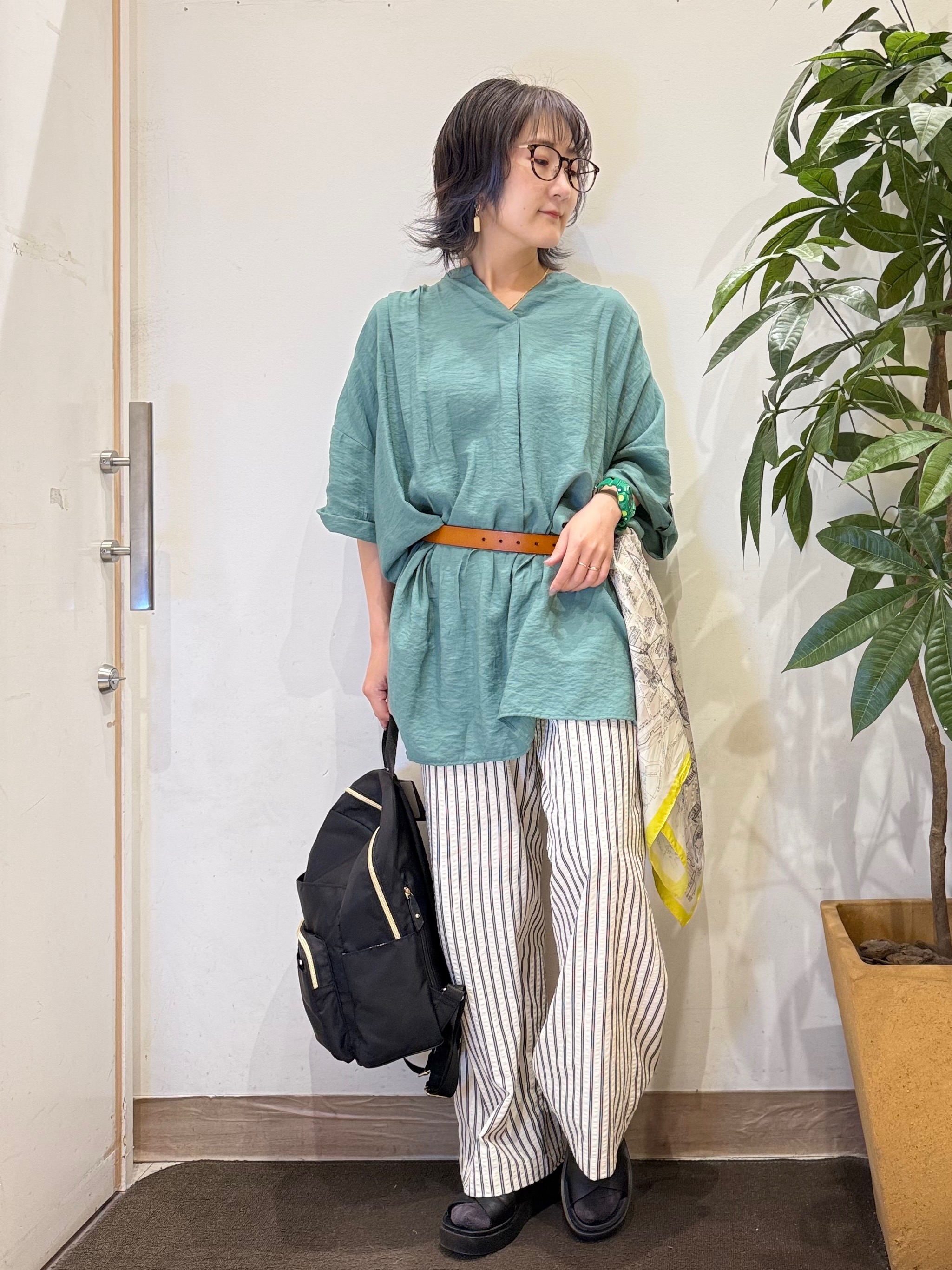 misakiさんの「SHOO･LA･RUE｜【S-LL/洗濯機可】気になる体型すっぽり隠す スキッパードルマンチュニック」を使ったコーディネート
