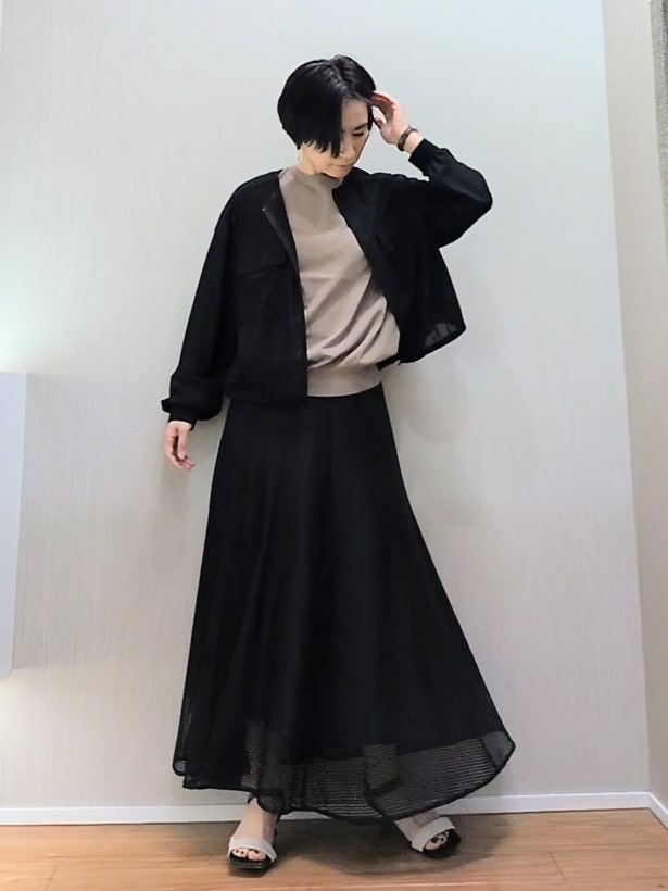ミズタさんの「UNTITLED｜◆【洗える】シアーブルゾン」を使ったコーディネート
