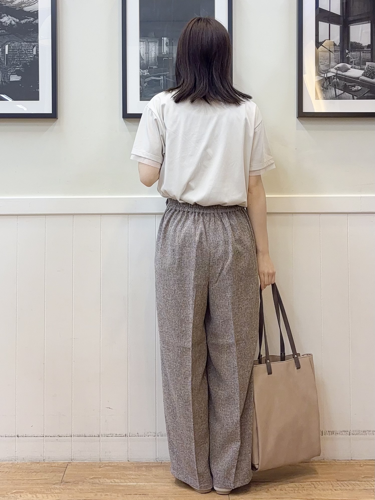 えぬさんの「SHOO･LA･RUE｜【ひんやり/S-LL/洗濯機可】色・柄選べる お袖チュールレイヤード プリントアソートTシャツ」を使ったコーディネート