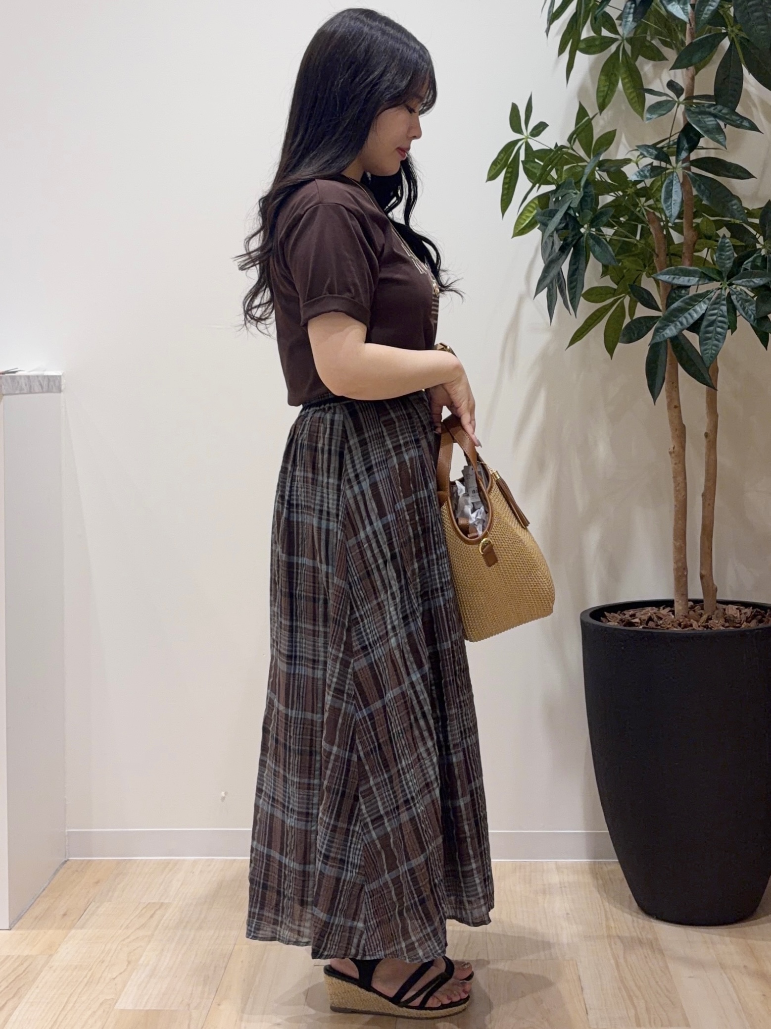 minamiさんの「grove｜【UVカット/接触冷感】プリントアソート5分袖Tシャツ」を使ったコーディネート