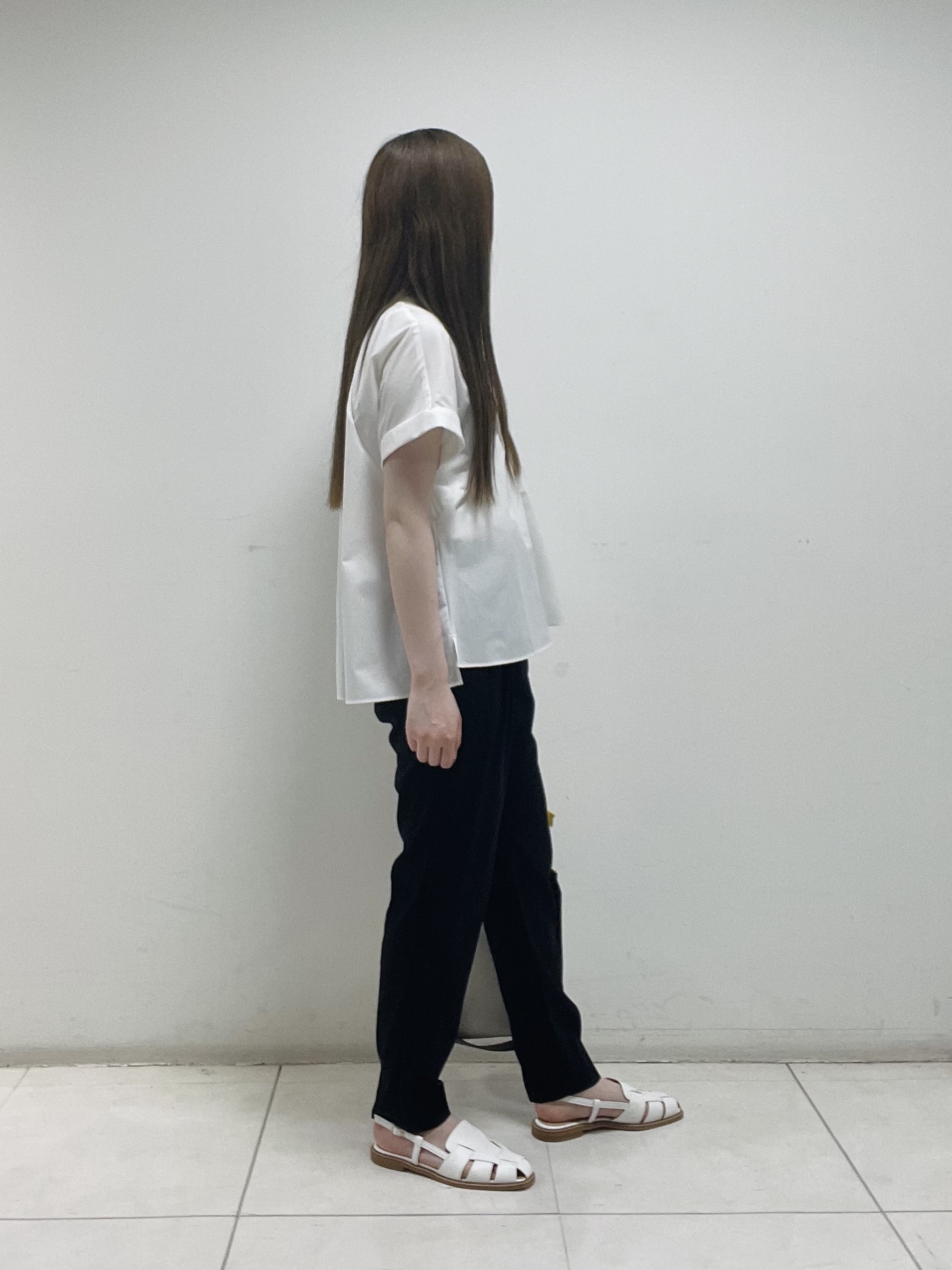 mさんの「INDIVI｜【撥水／UVケア／SETUP可能】軽量タックスキッパーブラウス」を使ったコーディネート