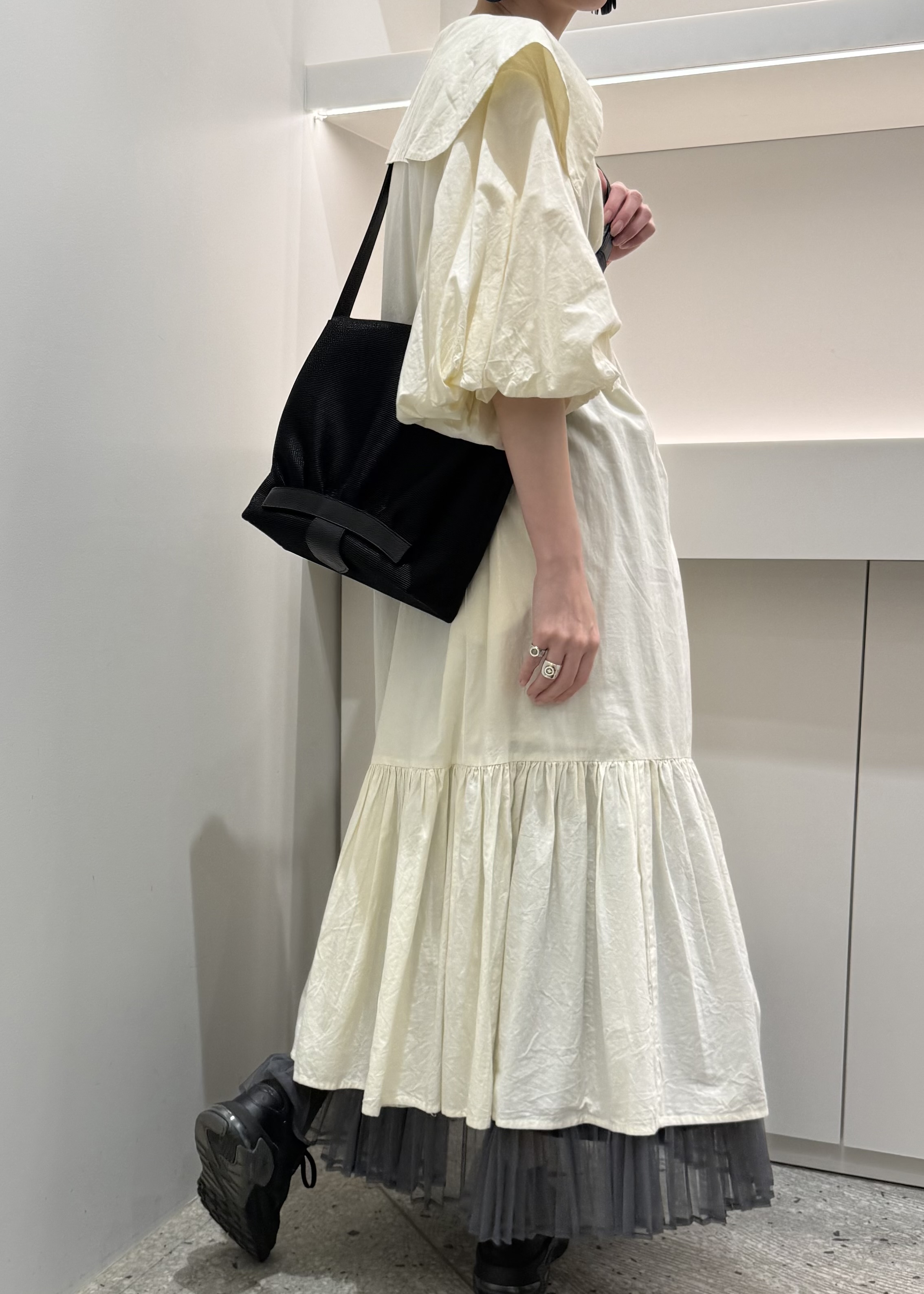 Kさんの「HIROKO HAYASHI｜TRIS（トリス）ショルダーバッグM」を使ったコーディネート