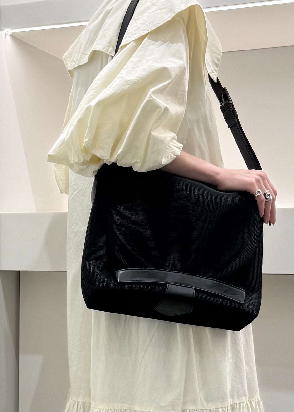 Kさんの「HIROKO HAYASHI｜TRIS（トリス）ショルダーバッグM」を使ったコーディネート
