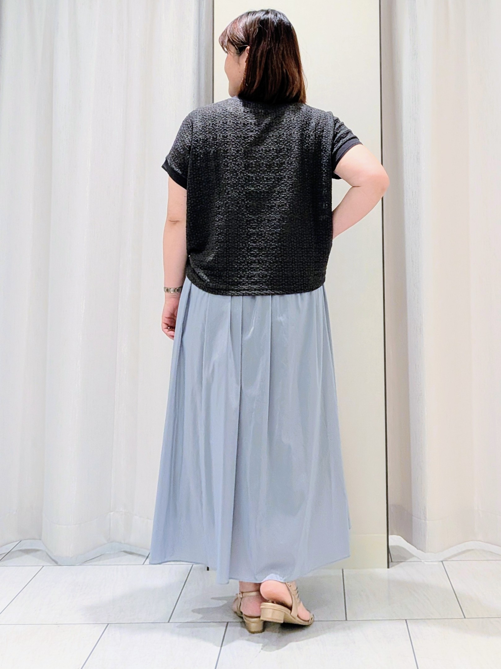 Onumaさんの「UNTITLED｜【セットアップ可/軽量/清涼感】ローンギャザーブラウス」を使ったコーディネート