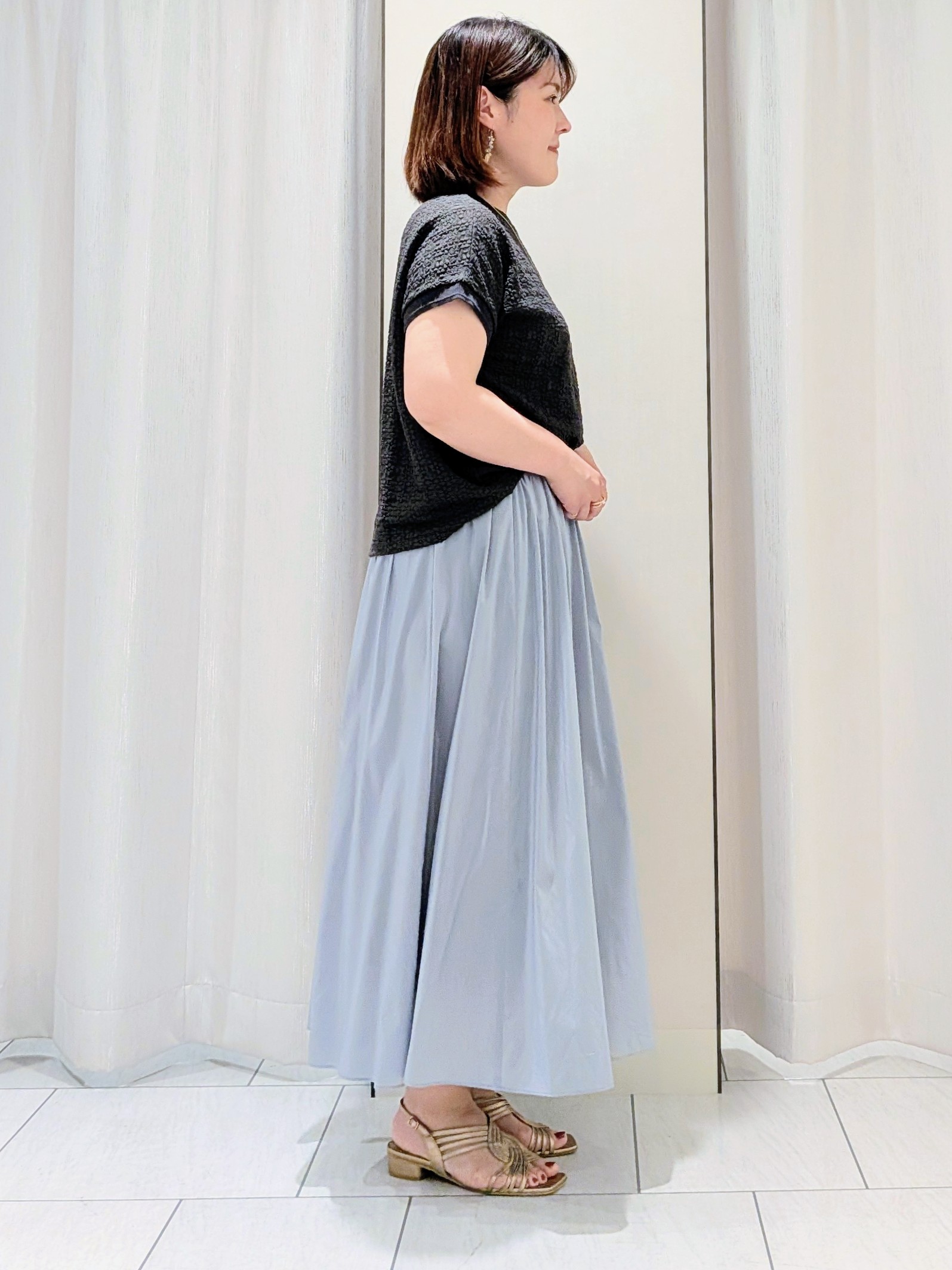 Onumaさんの「UNTITLED｜【セットアップ可/軽量/清涼感】ローンギャザーブラウス」を使ったコーディネート