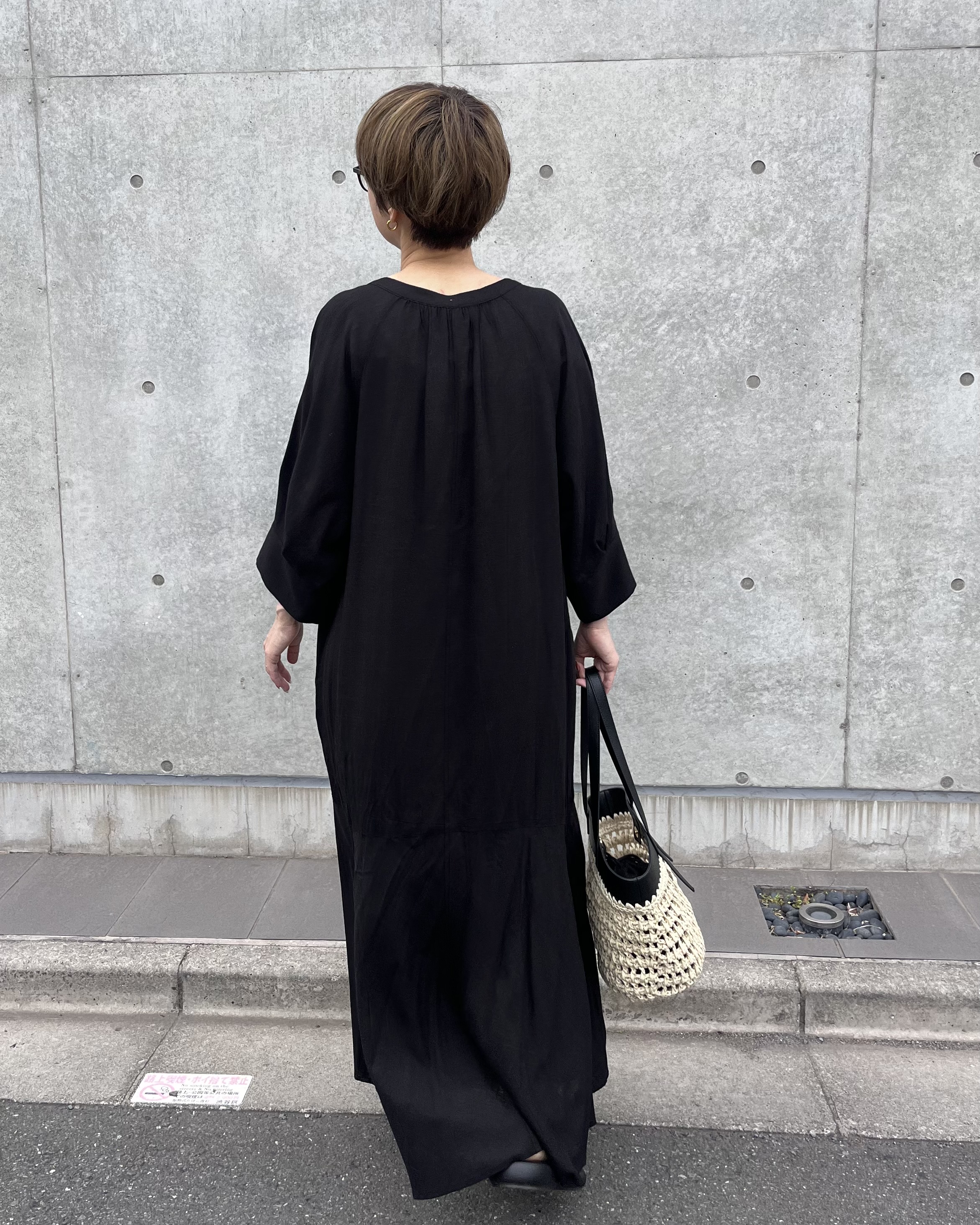 Mariko.Sさんの「OPAQUE.CLIP｜キーネックロングワンピース【洗える】」を使ったコーディネート