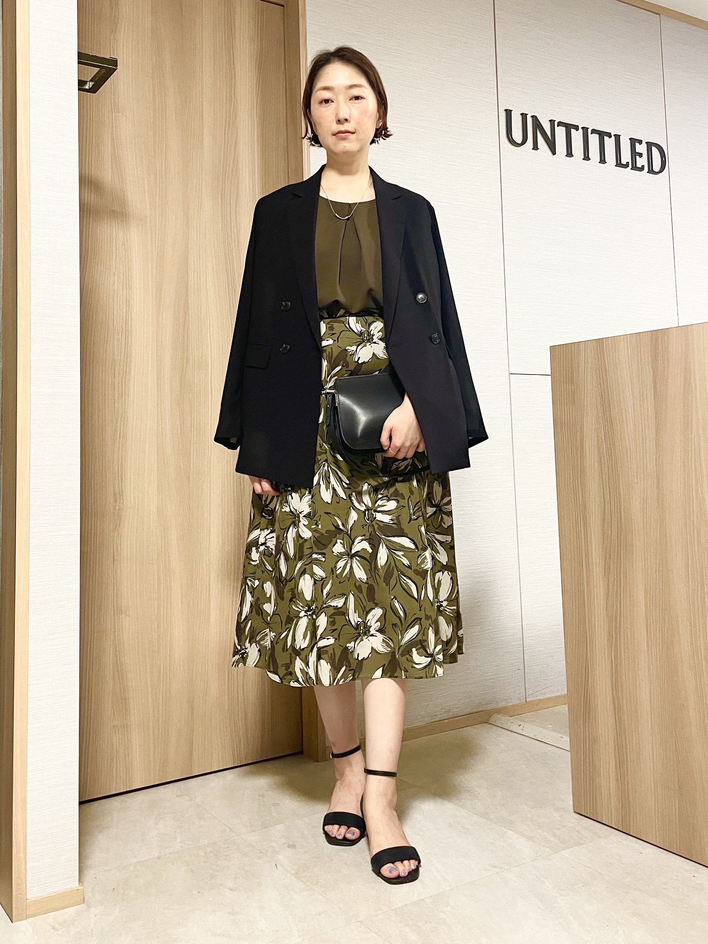 aliceさんの「UNTITLED｜【セットアップ可/UVカット/前後2WAY】リラクシーフレンチスリーブブラウス」を使ったコーディネート