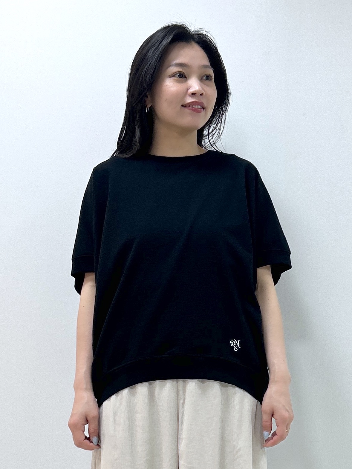 Kaiさんの「Dessin｜【洗える】ミニ裏毛ドルマンスリーブプルオーバー」を使ったコーディネート