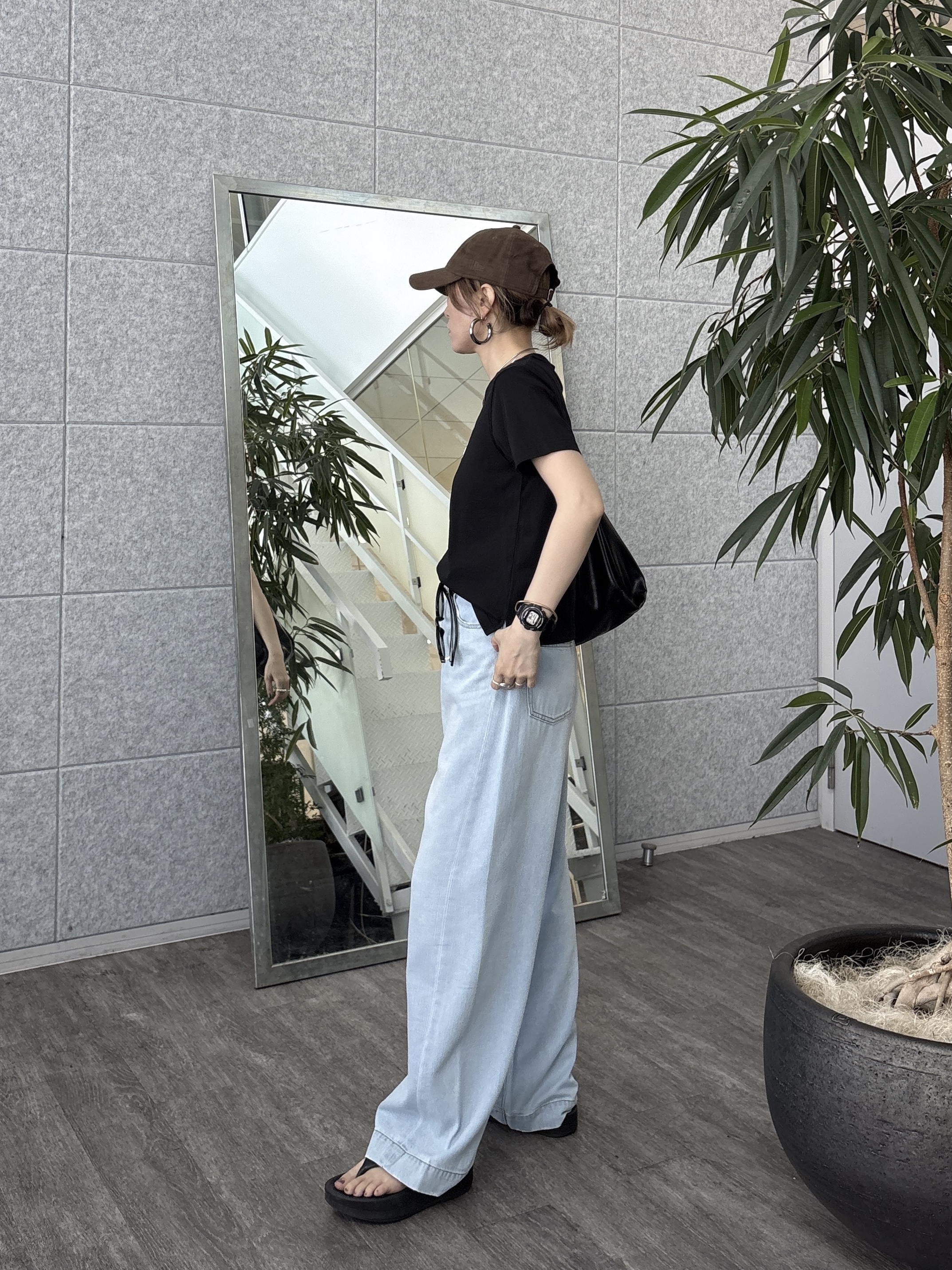 kotakiさんの「INDIVI｜3DプリントロゴTシャツ【再入荷】」を使ったコーディネート