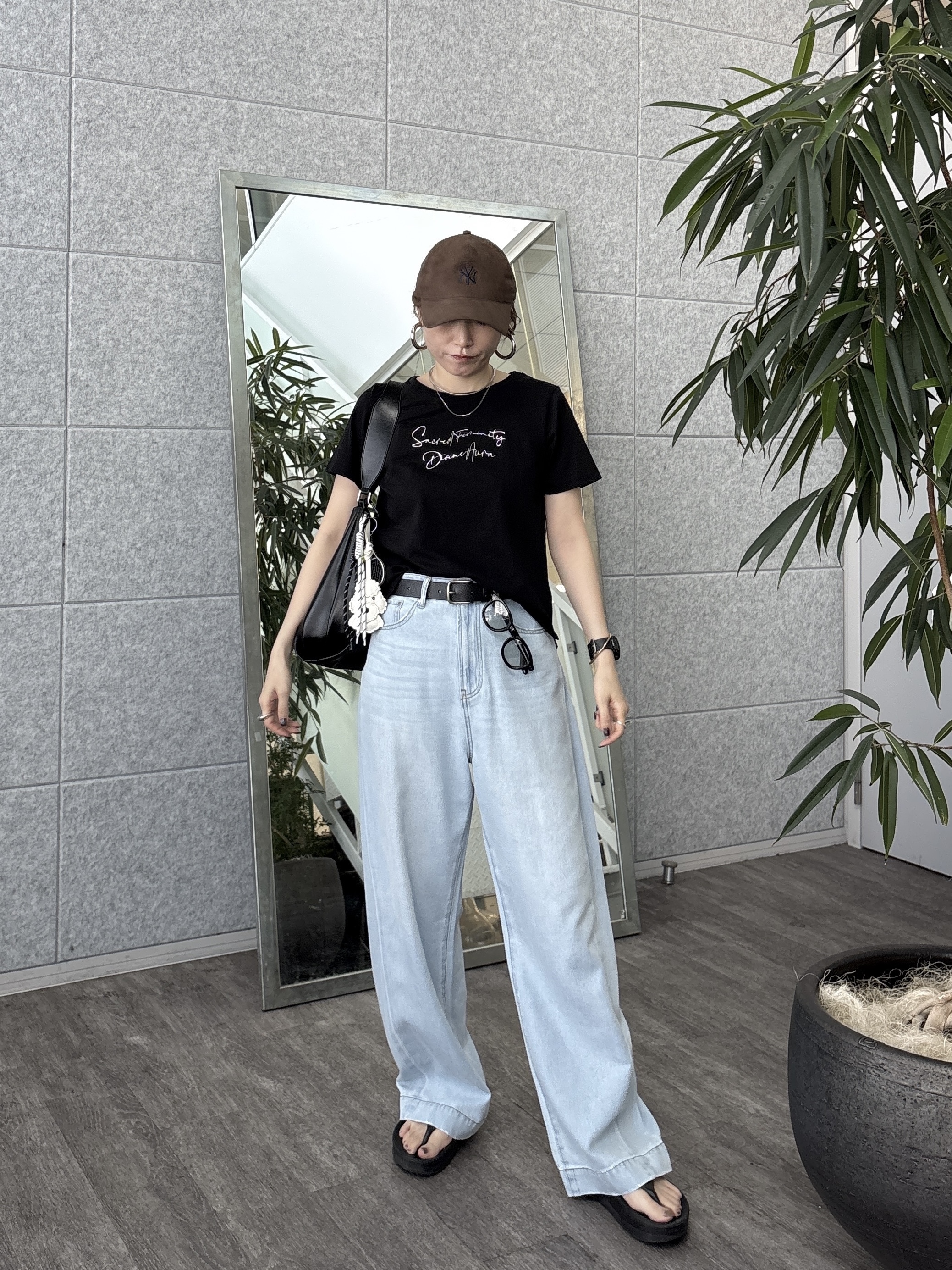 kotakiさんの「INDIVI｜3DプリントロゴTシャツ【再入荷】」を使ったコーディネート