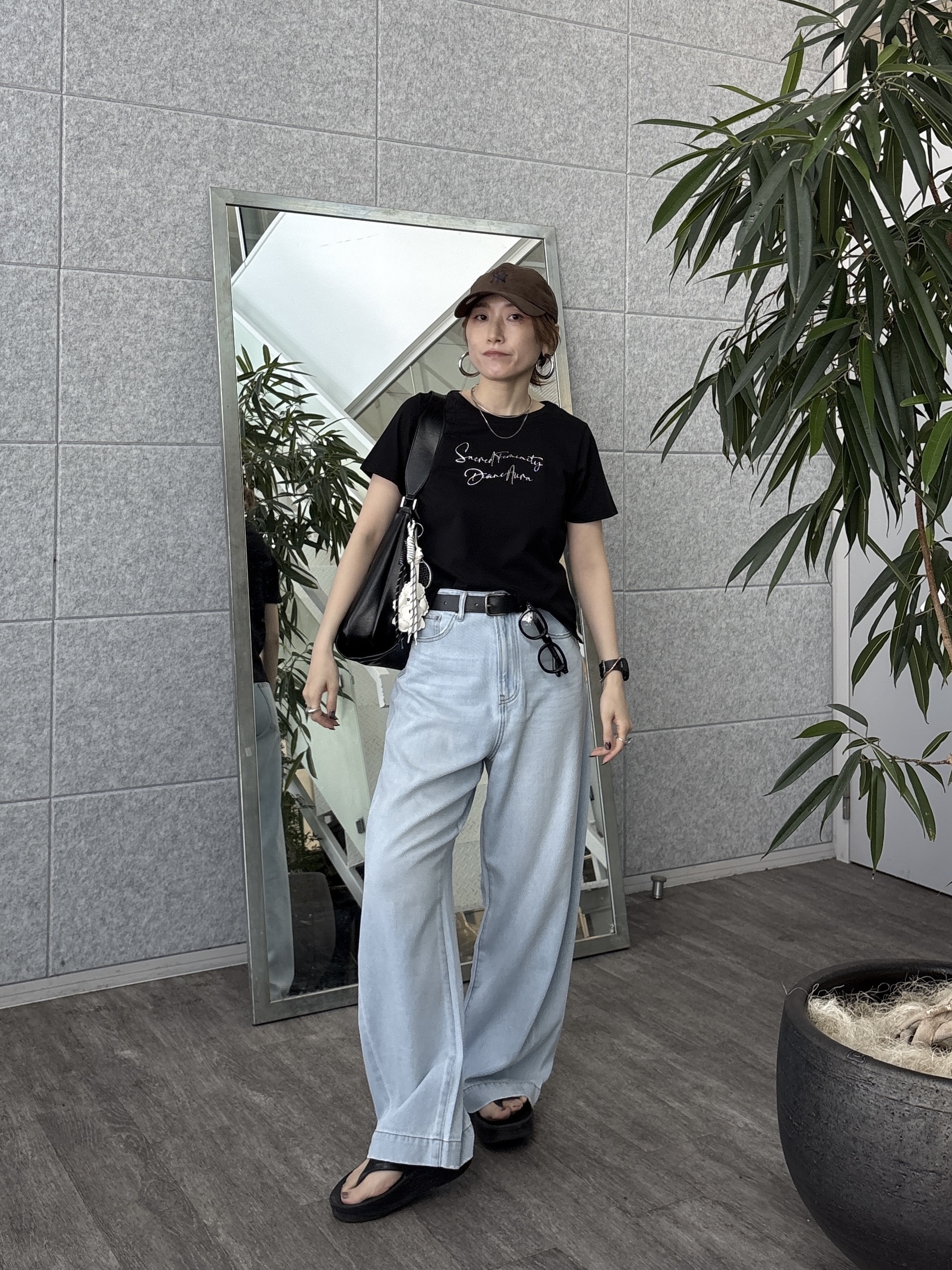 kotakiさんの「INDIVI｜3DプリントロゴTシャツ【再入荷】」を使ったコーディネート