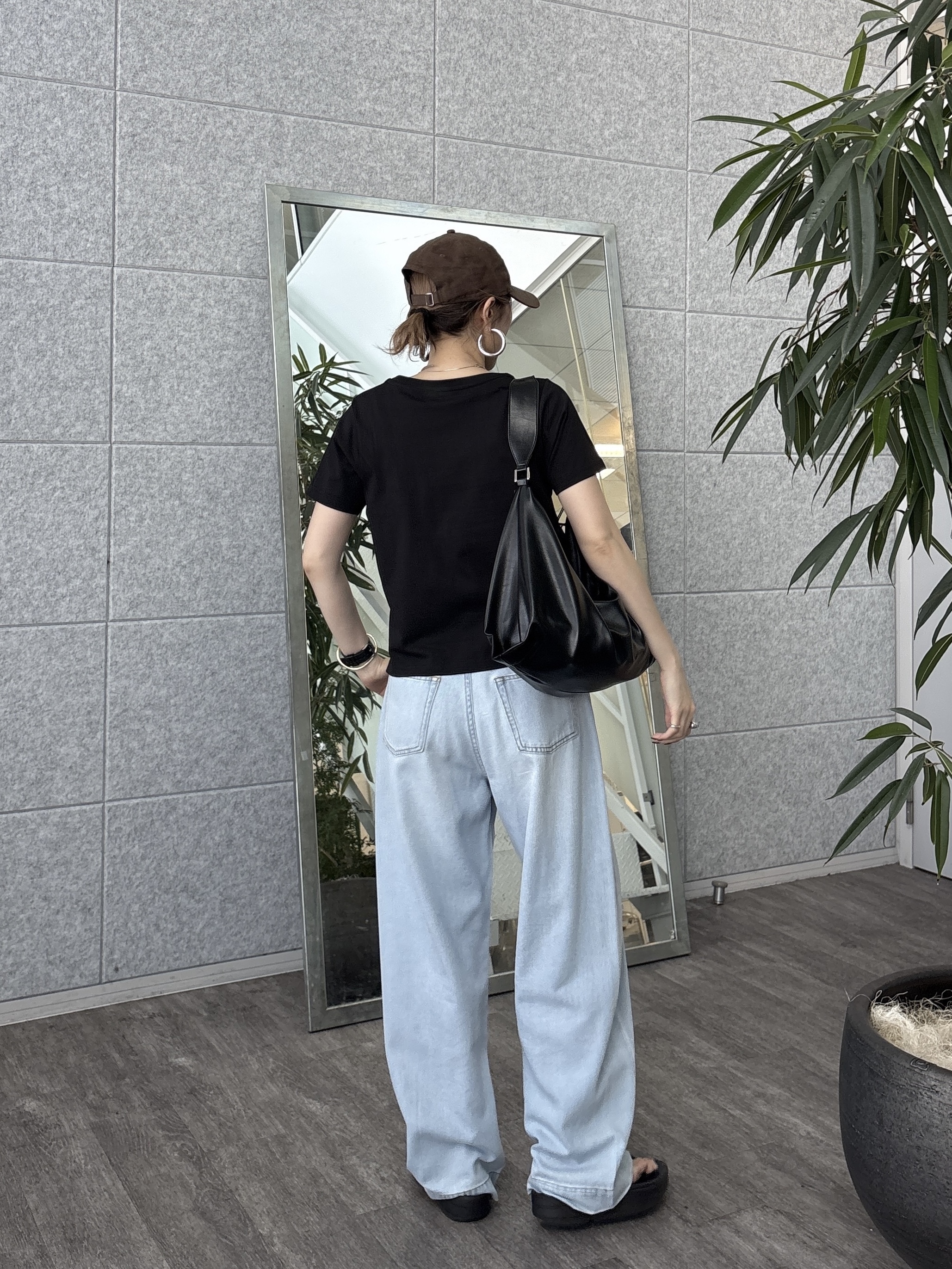 kotakiさんの「INDIVI｜3DプリントロゴTシャツ【再入荷】」を使ったコーディネート