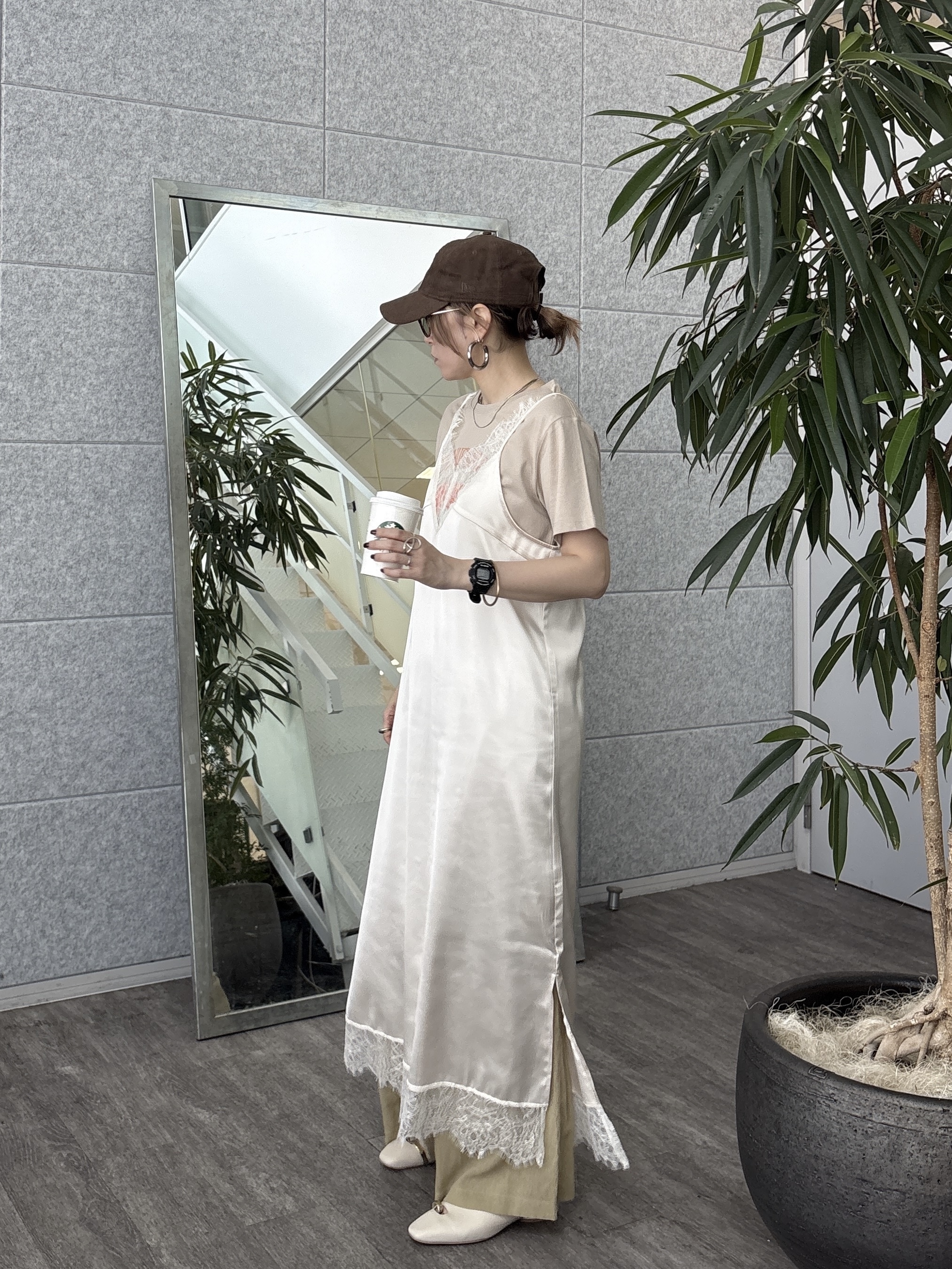 kotakiさんの「INDIVI｜ナンバリングTシャツ」を使ったコーディネート